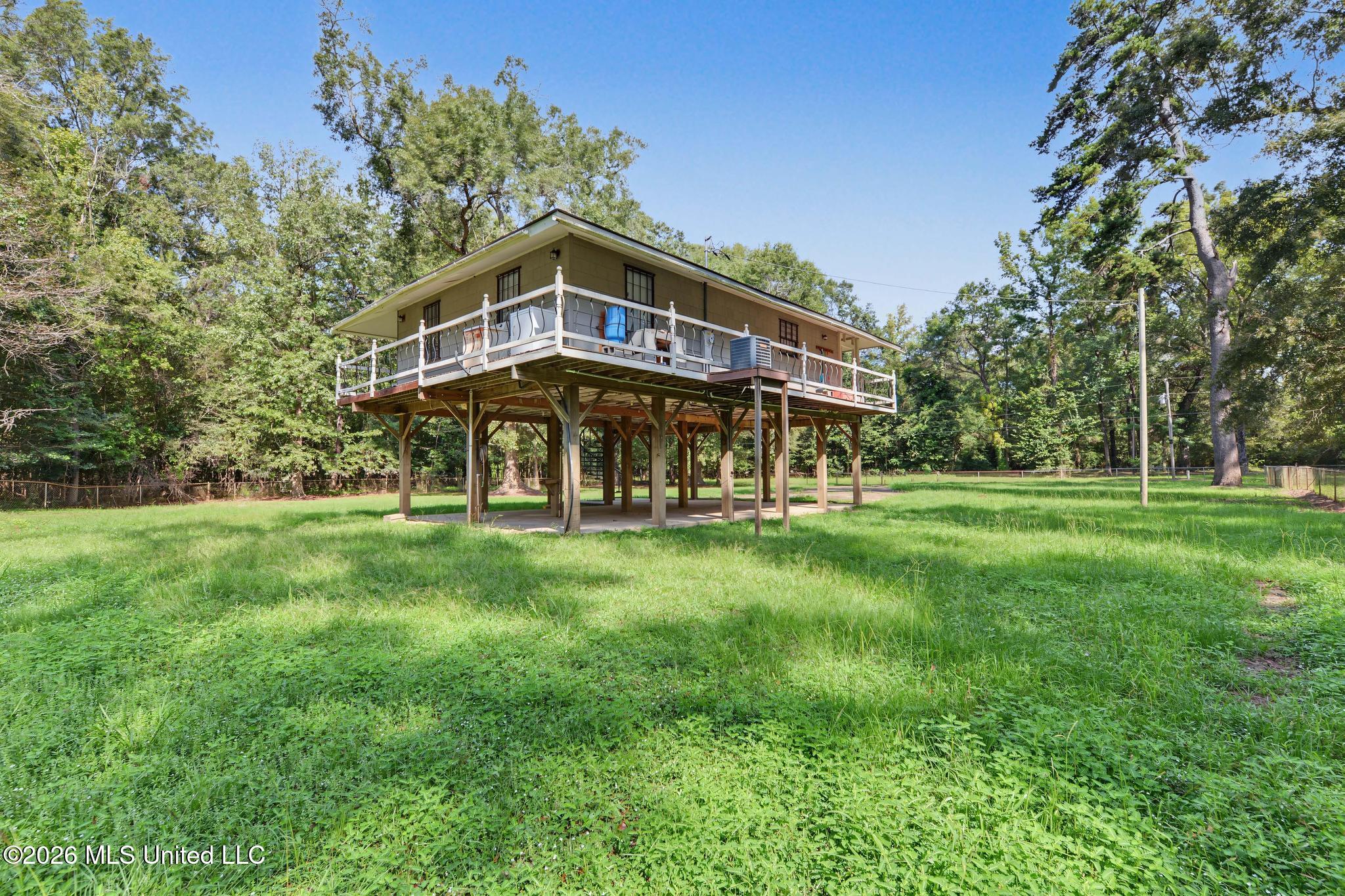 132 River Bend Road Property Photo 17