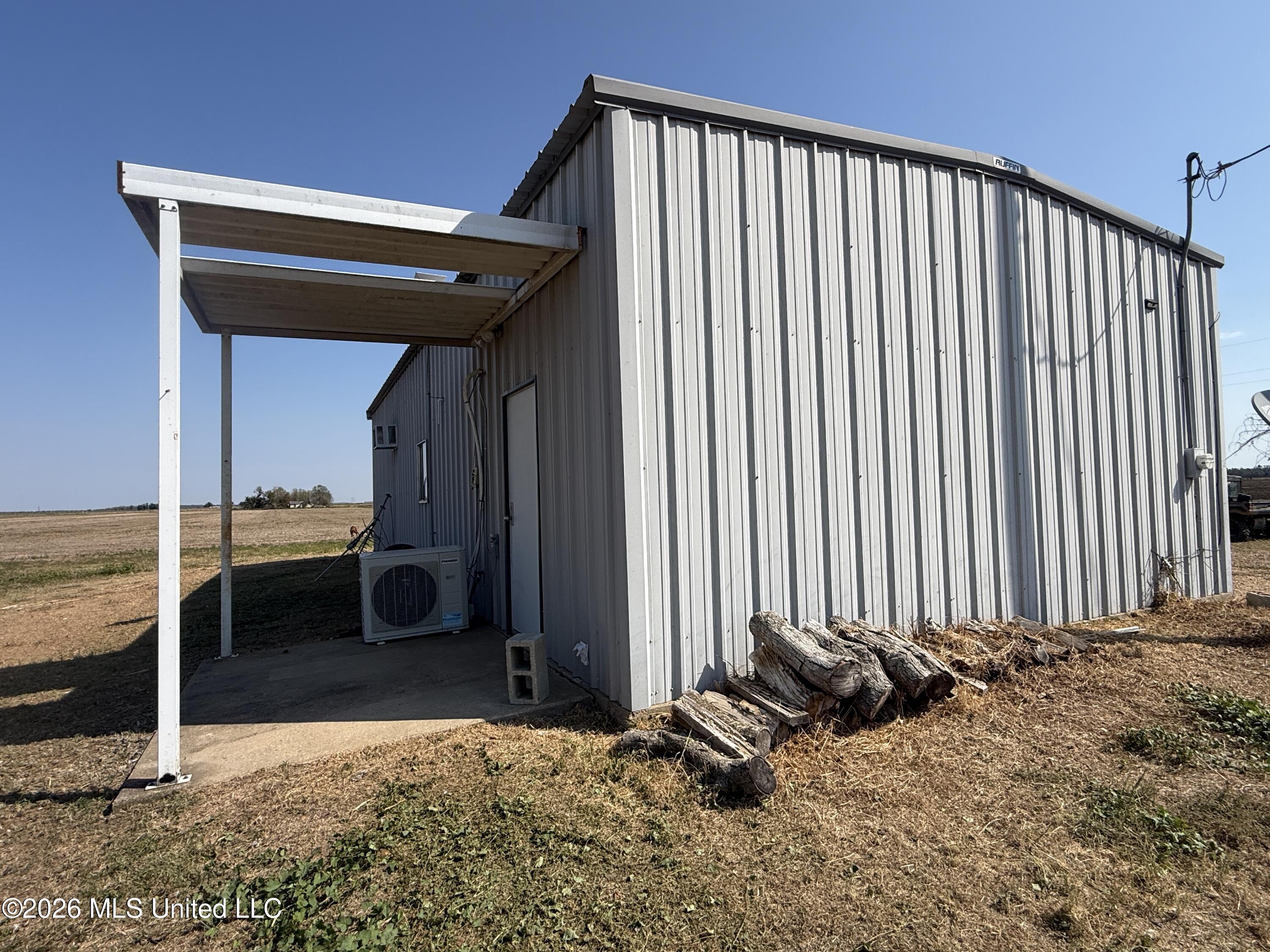 Cr 474 Property Photo 3