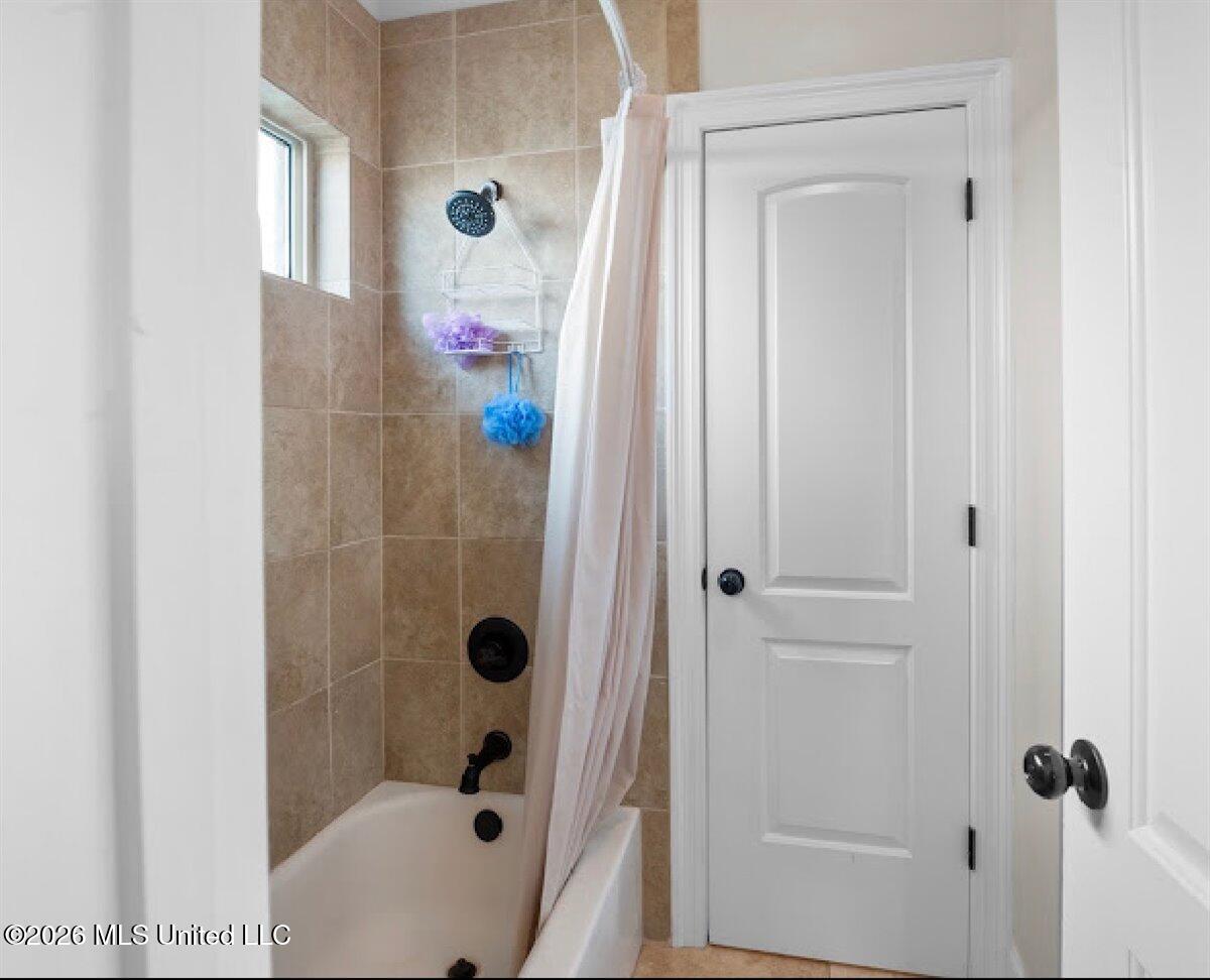 106 Sweetbriar Circle Property Photo 23
