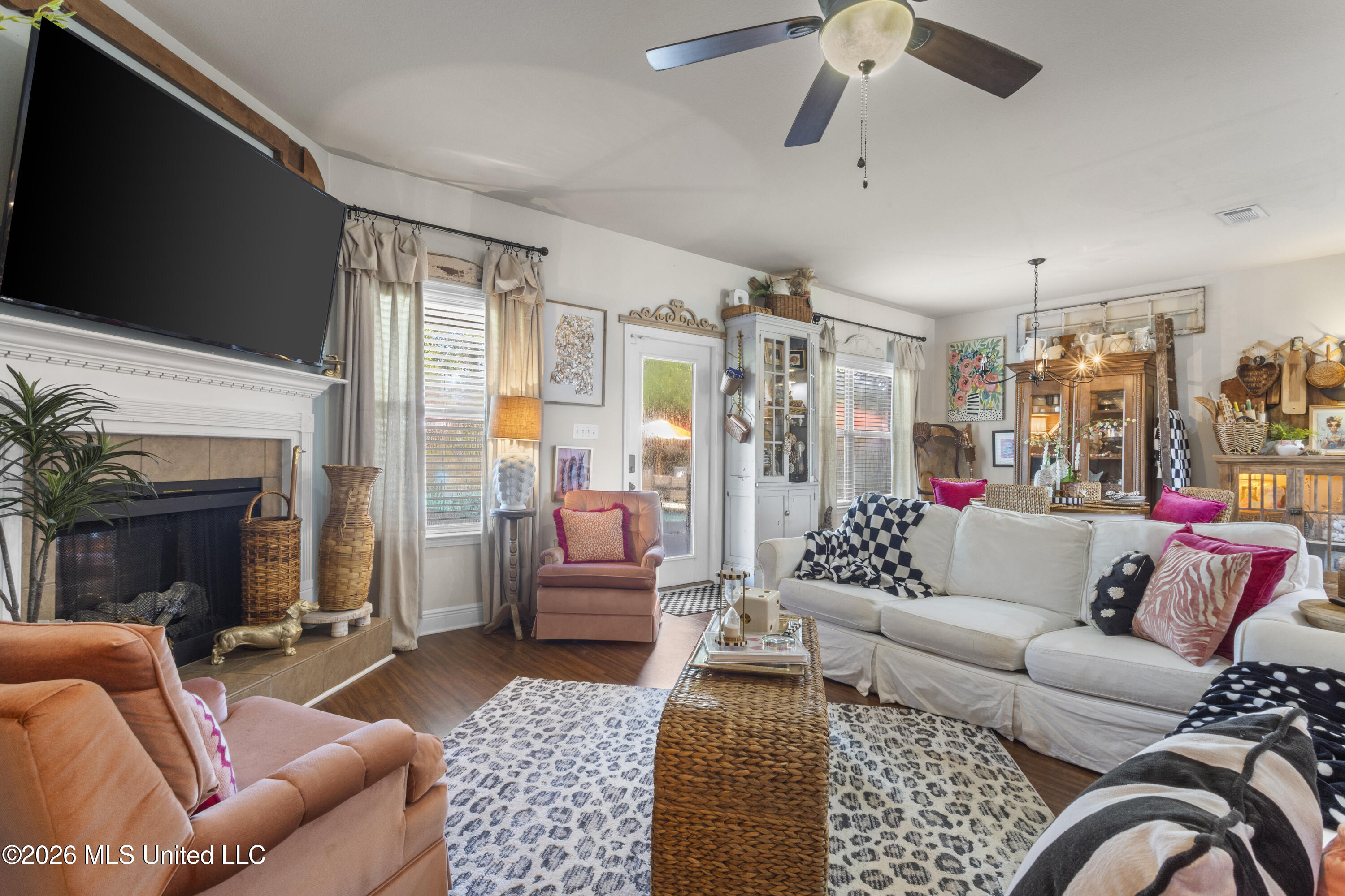 13212 Meadowland Court Property Photo 8