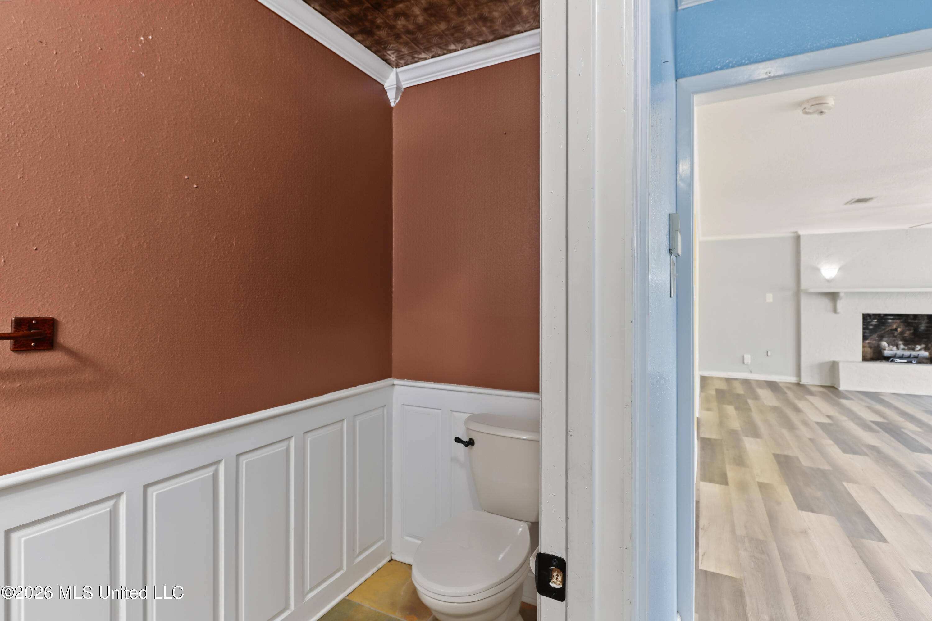 768 Hengen Lane Property Photo 10
