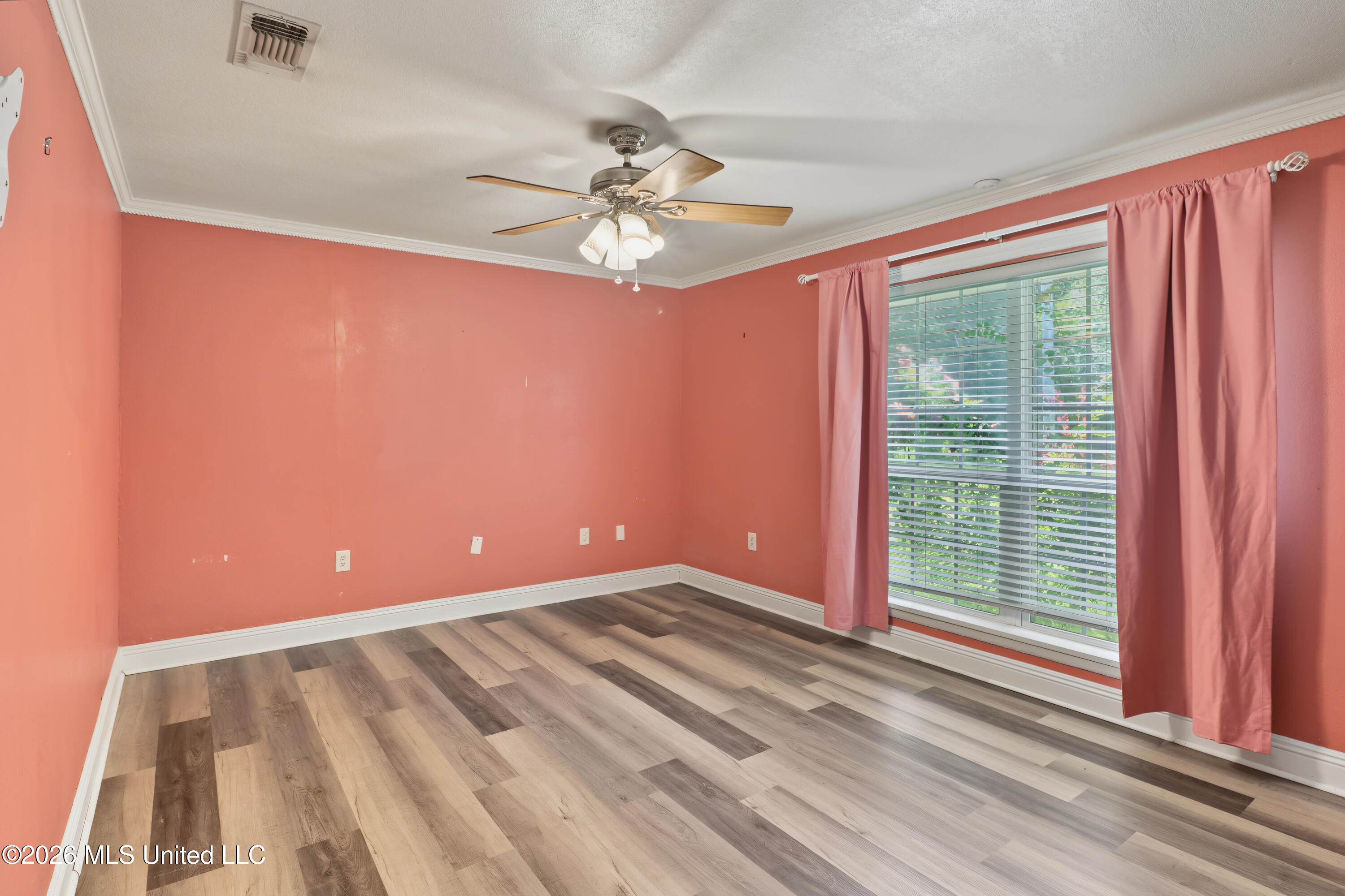 768 Hengen Lane Property Photo 27