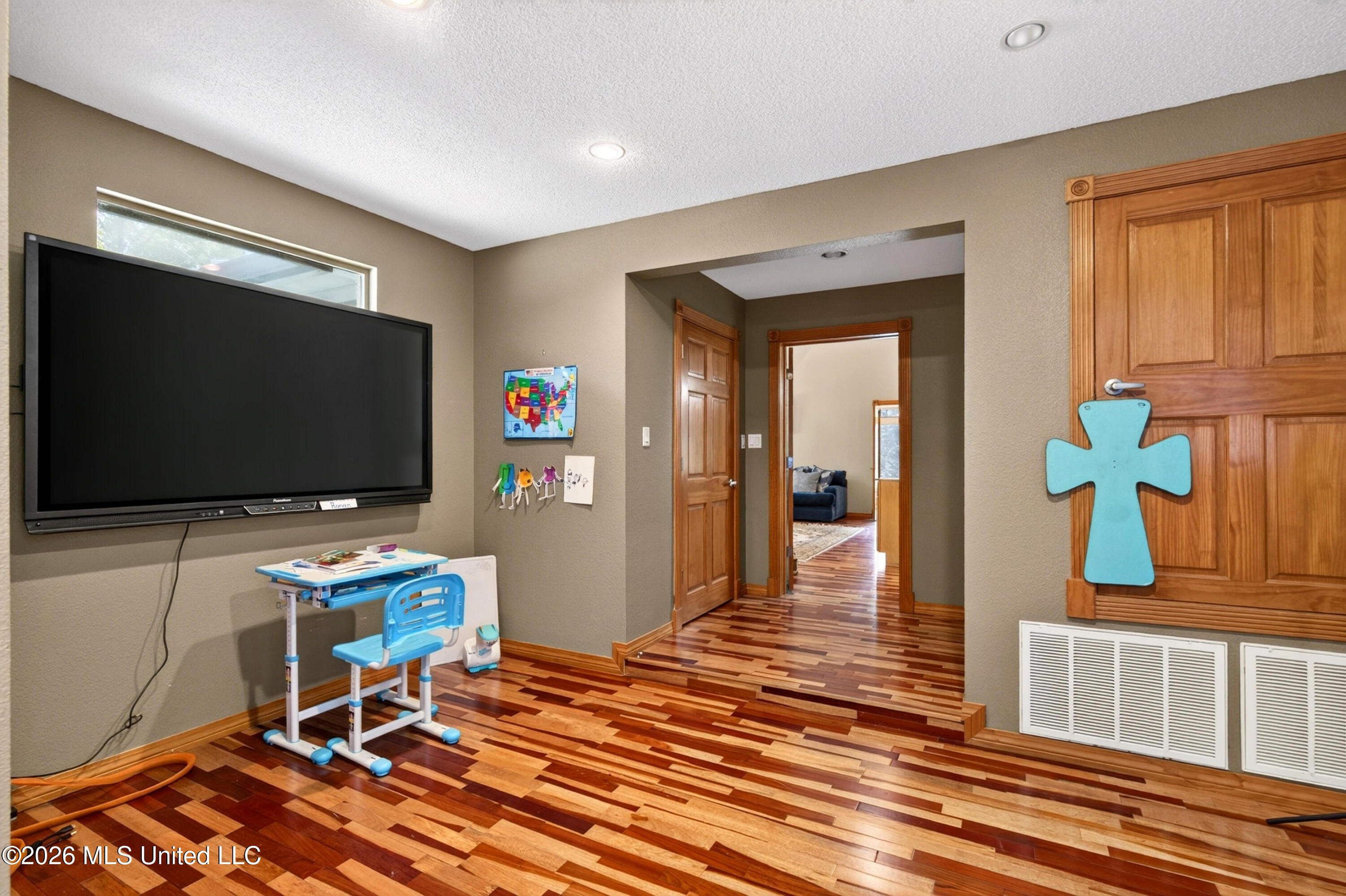 3205 N 1st Street Property Photo 60