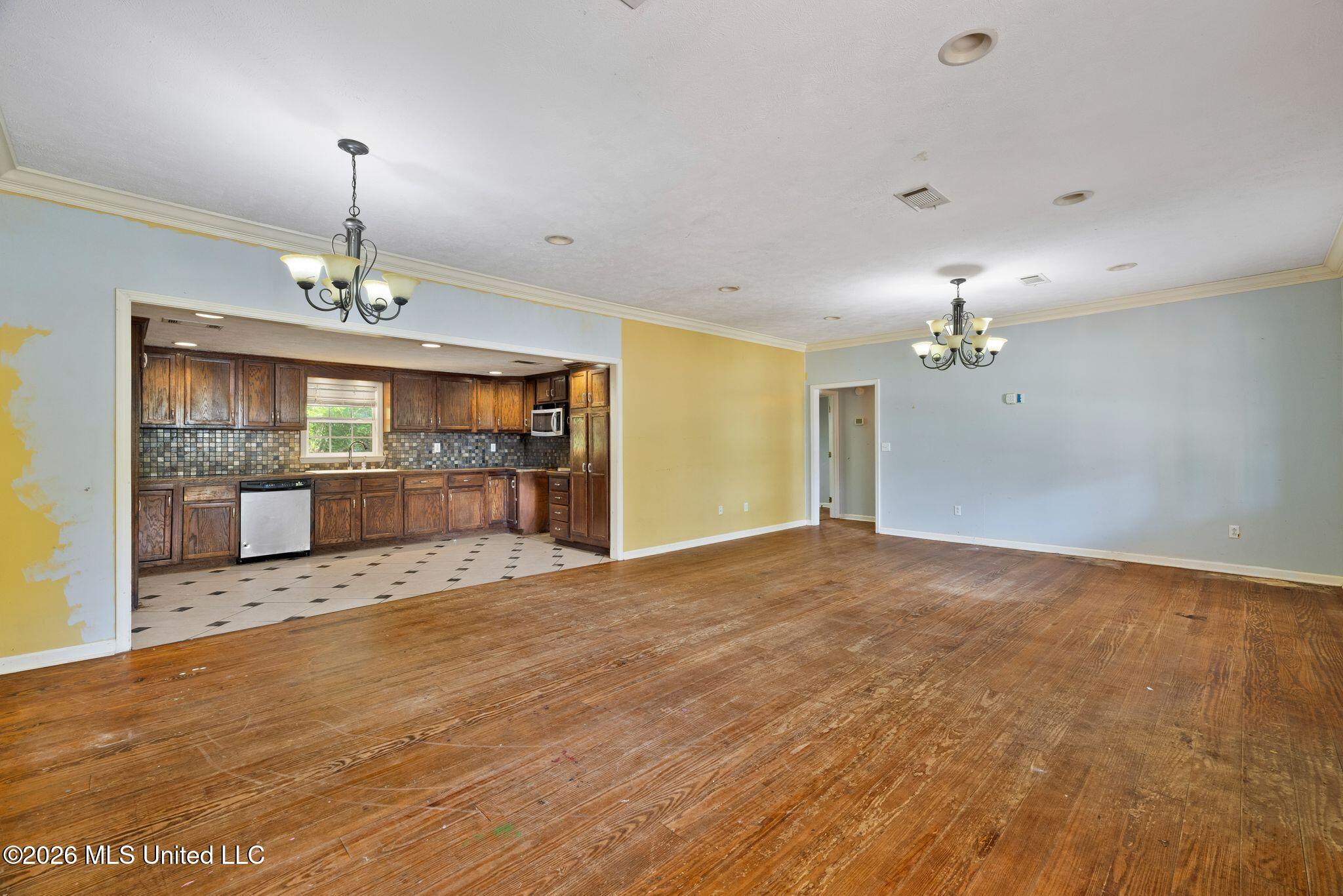 8898 N Lauderdale Toomsuba Road Property Photo 5