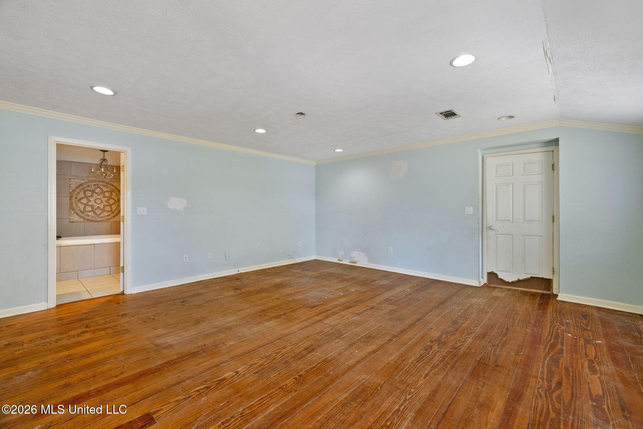 8898 N Lauderdale Toomsuba Road Property Photo 10