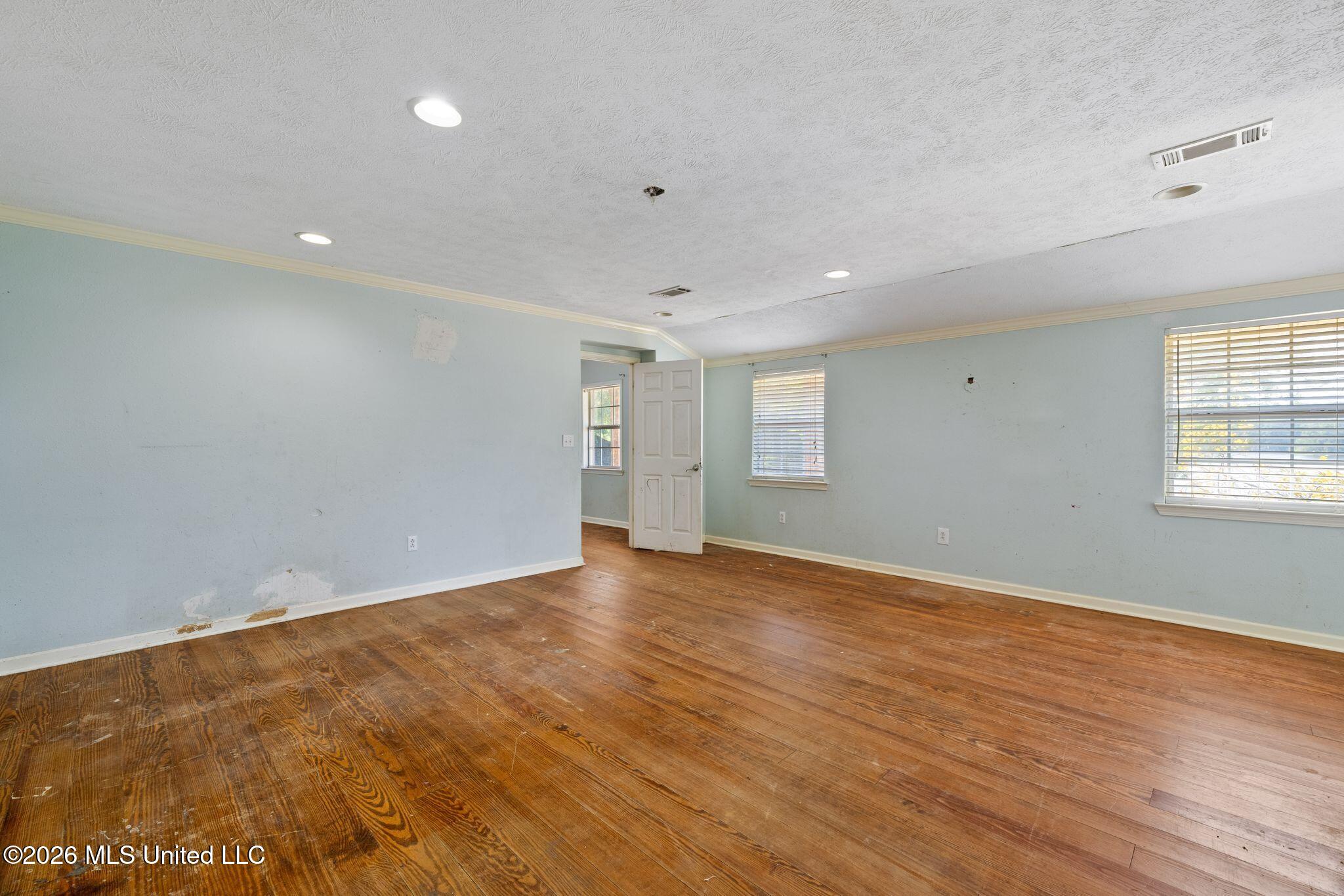 8898 N Lauderdale Toomsuba Road Property Photo 11