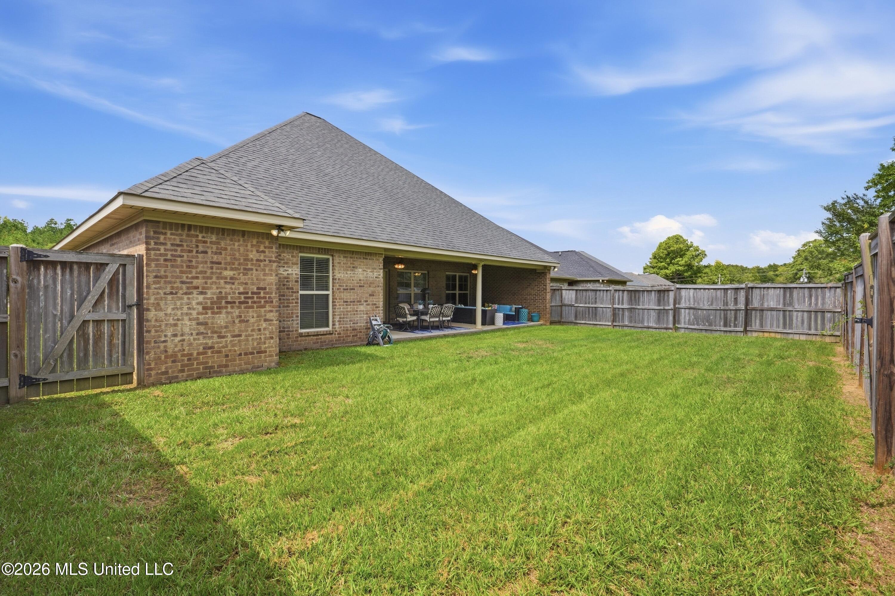111 Ashley Park Drive Property Photo 37