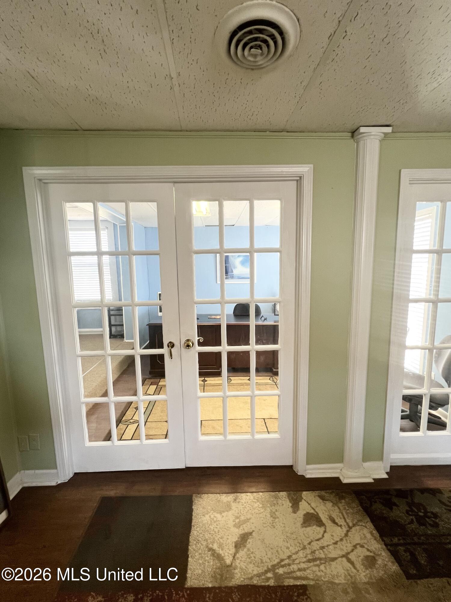 8725 Highway 51 Property Photo 10