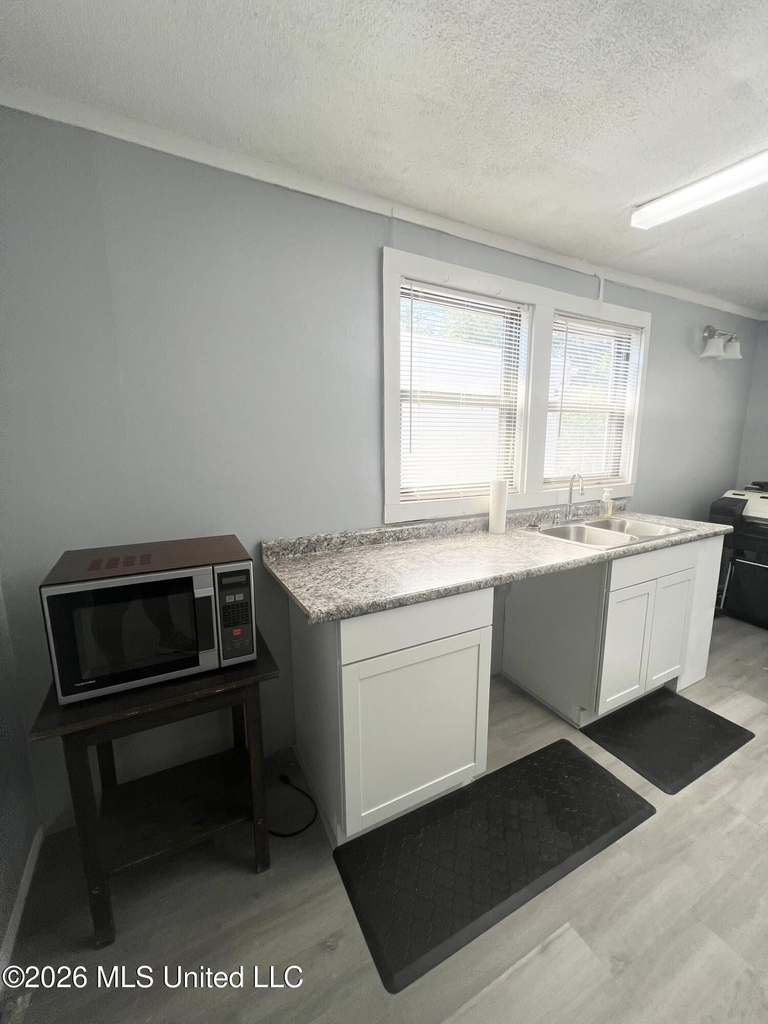 8725 Highway 51 Property Photo 16