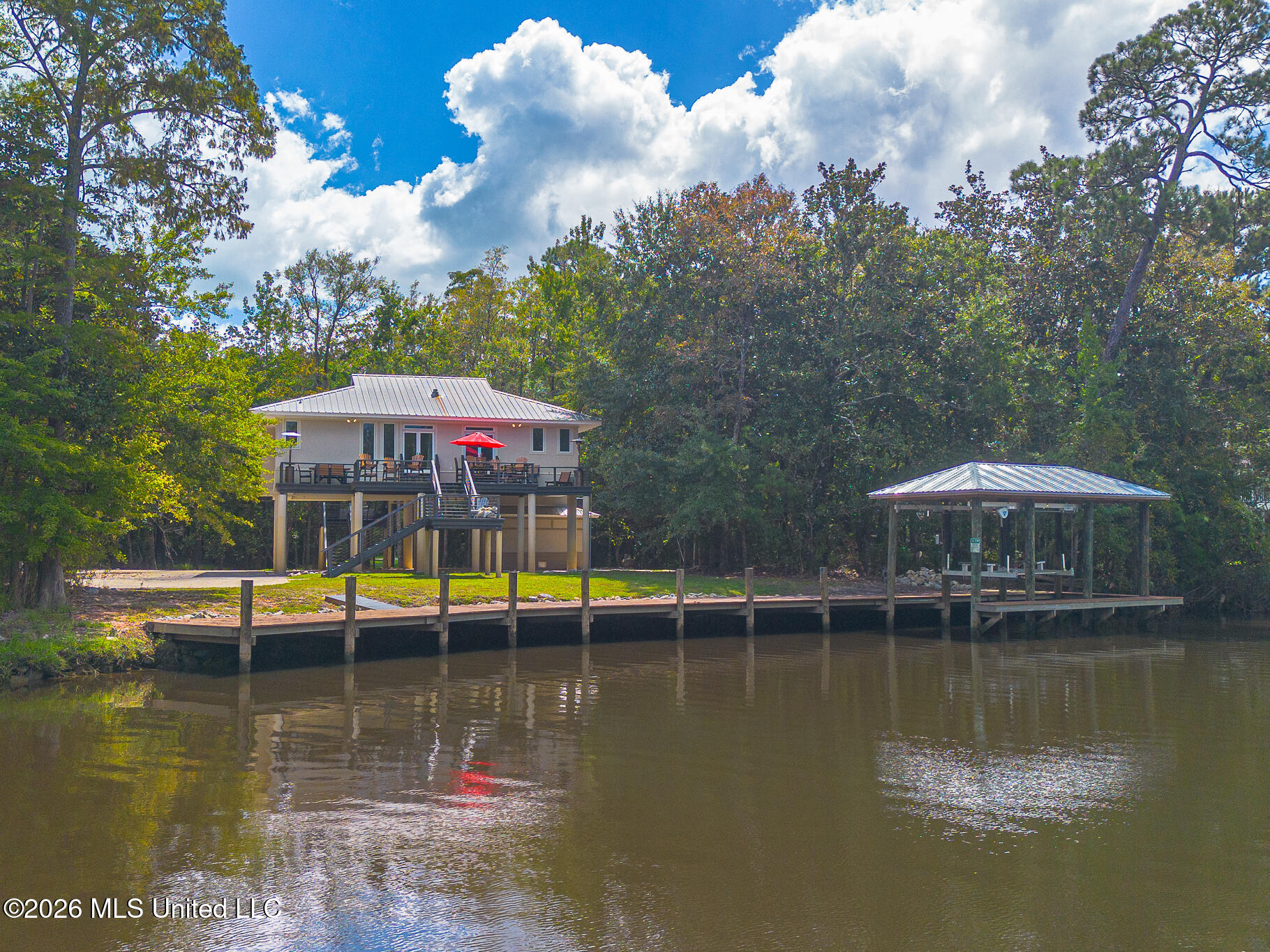 13009 Riverland Drive Property Photo 1