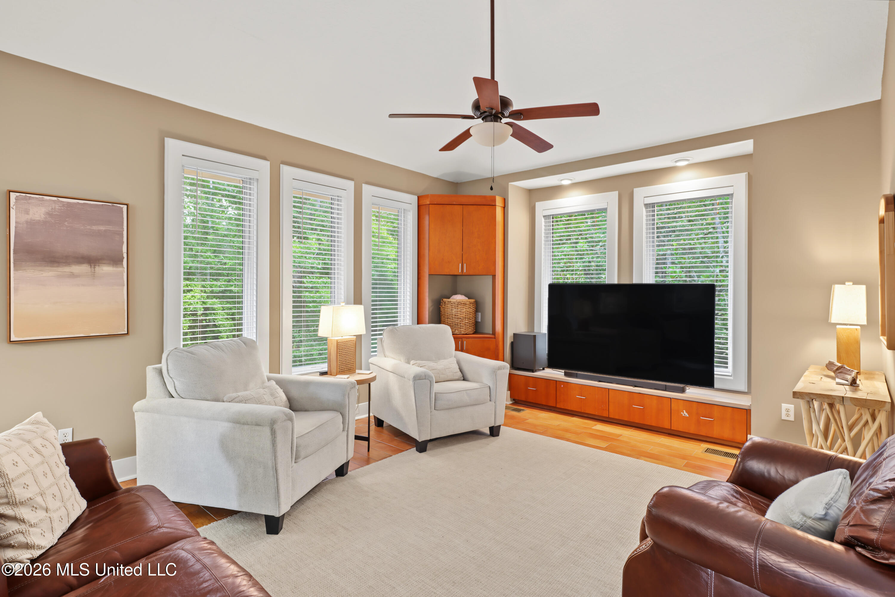 13009 Riverland Drive Property Photo 6