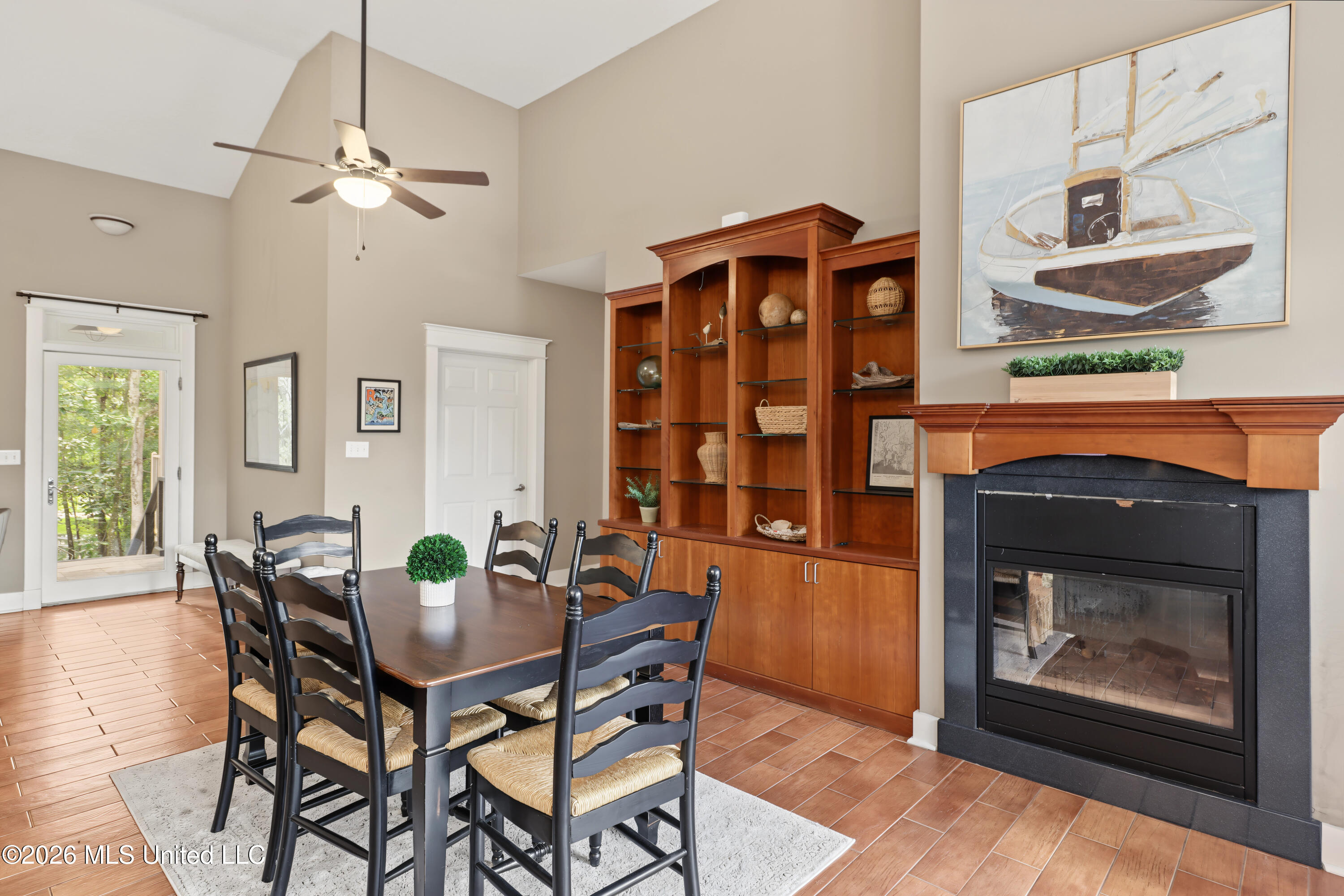 13009 Riverland Drive Property Photo 8
