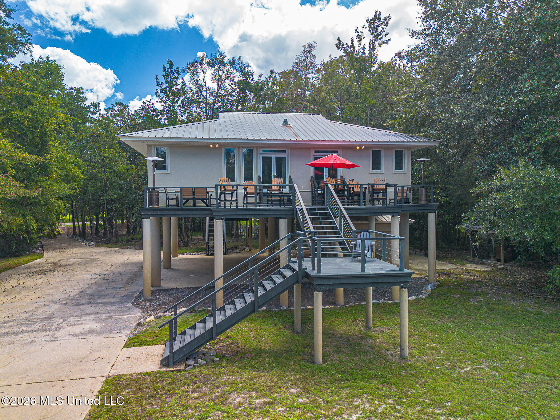 13009 Riverland Drive Property Photo 29