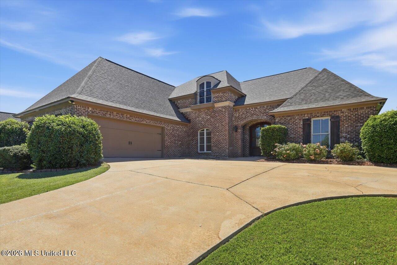 113 Fontanelle Boulevard Property Photo 2