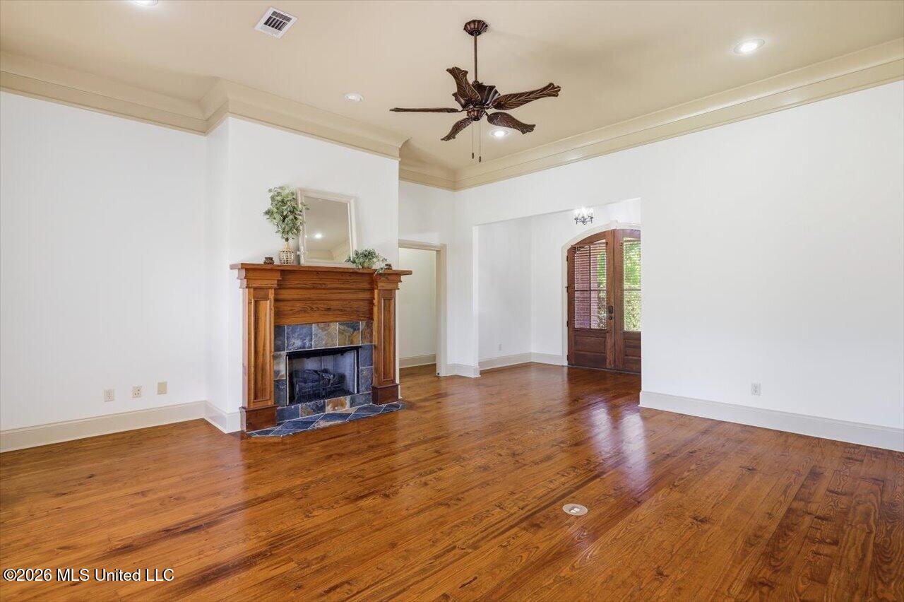 113 Fontanelle Boulevard Property Photo 6