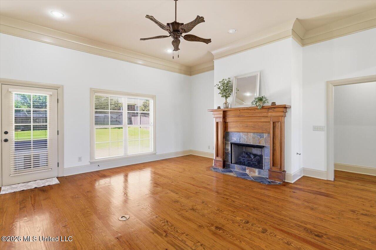 113 Fontanelle Boulevard Property Photo 8
