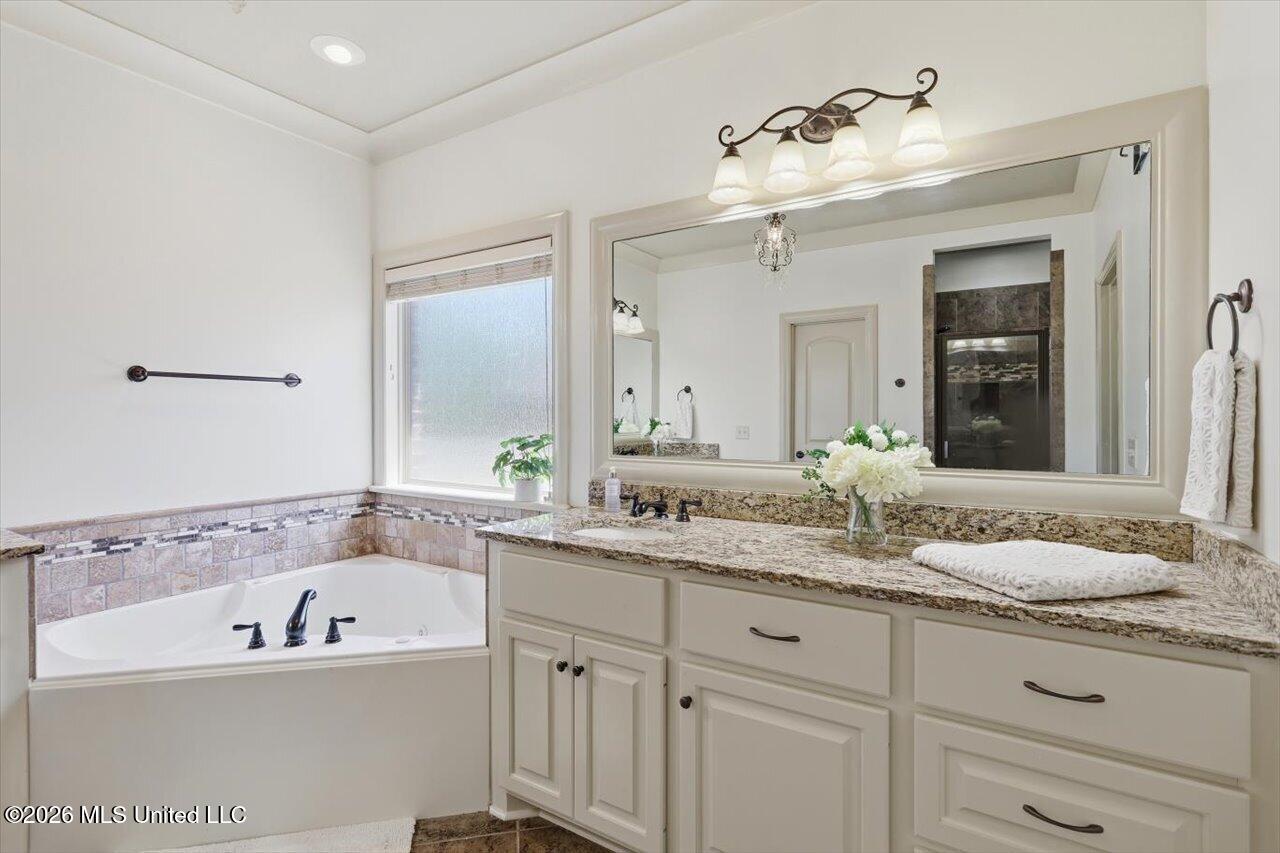 113 Fontanelle Boulevard Property Photo 24