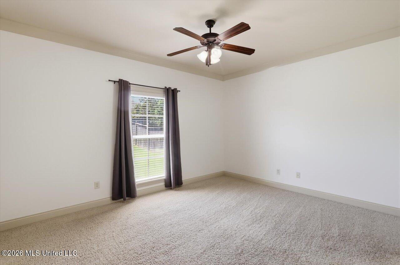 113 Fontanelle Boulevard Property Photo 29