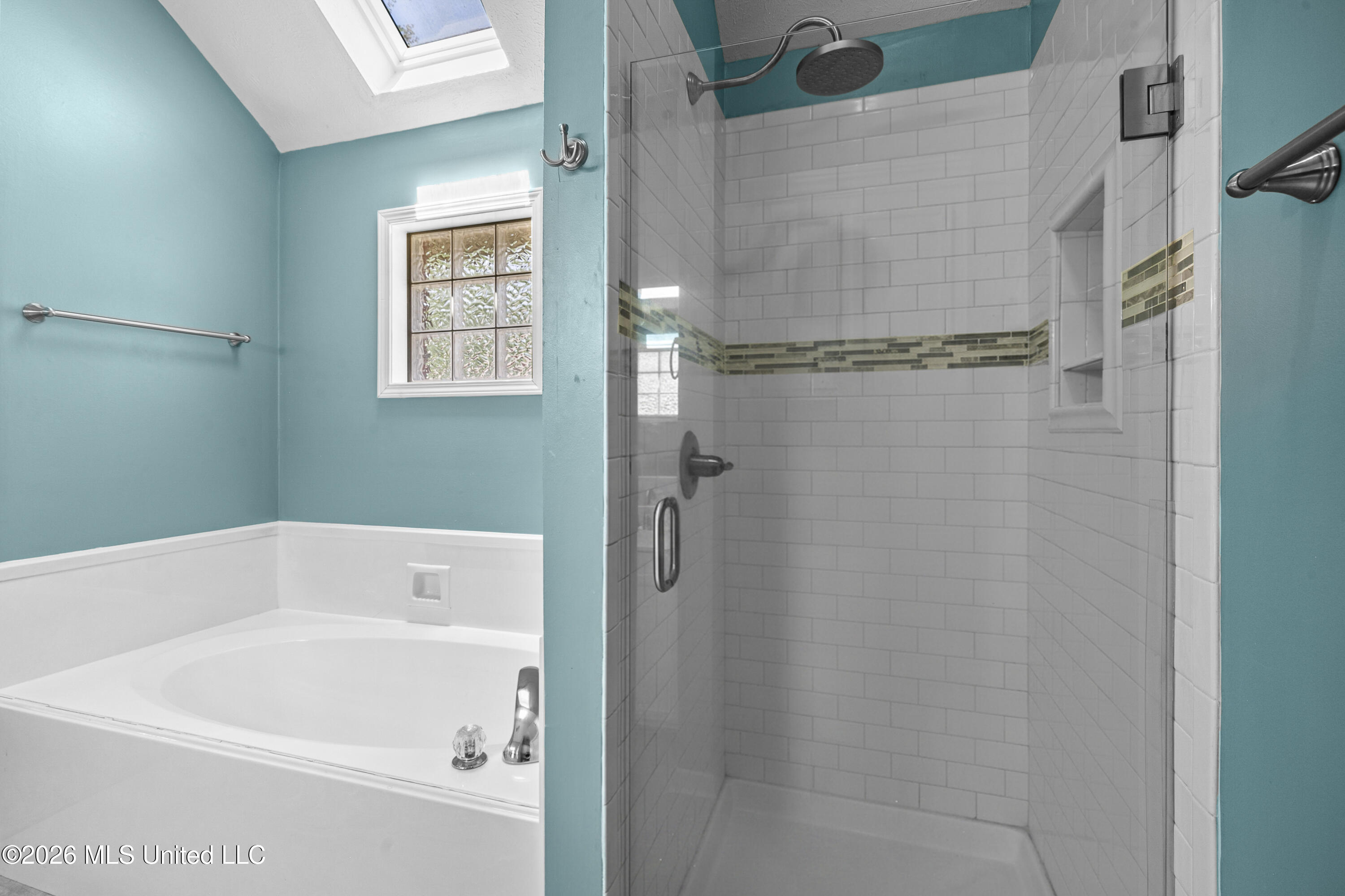 417 Madison Oaks Drive Property Photo 19