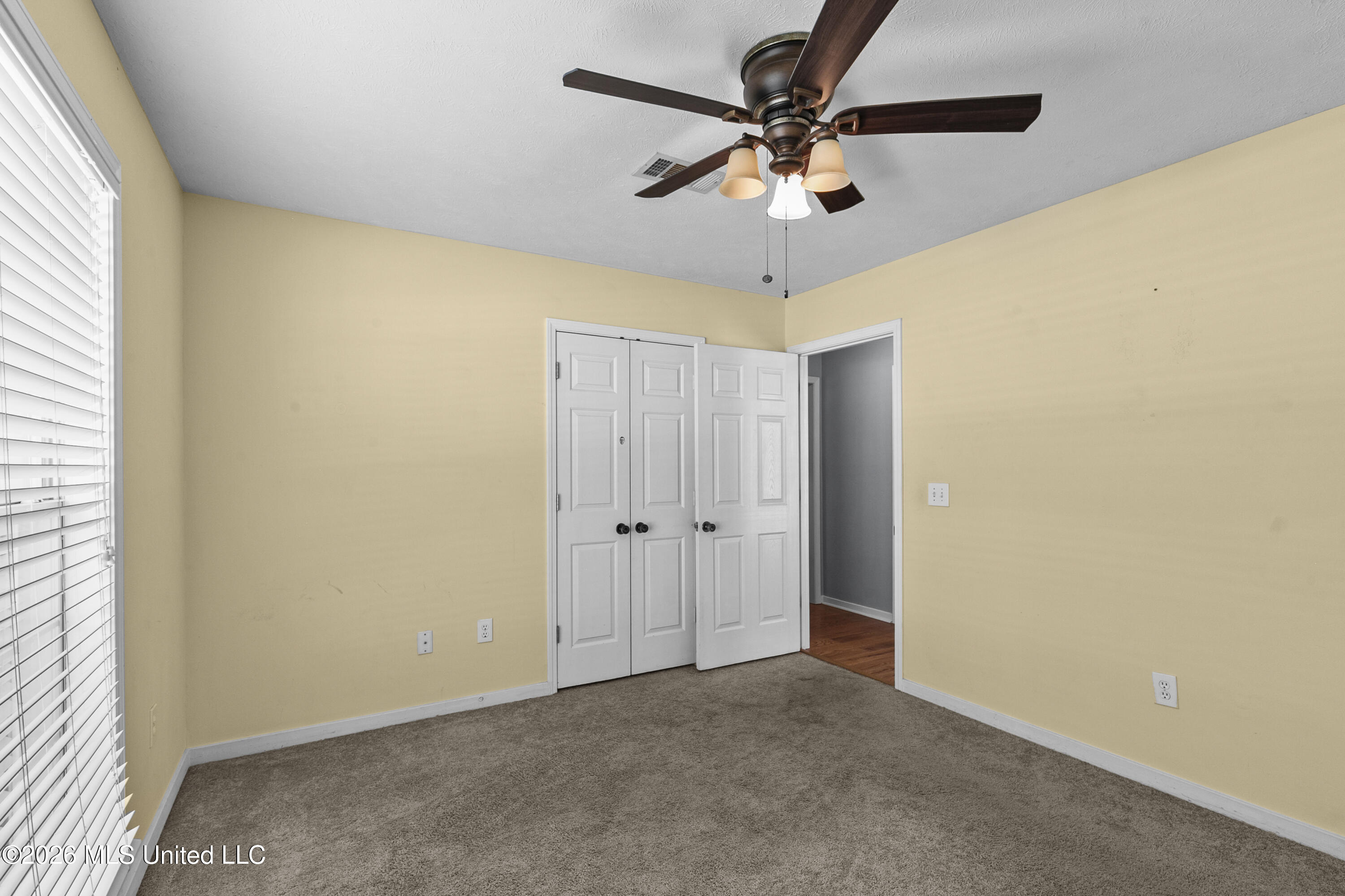 417 Madison Oaks Drive Property Photo 21