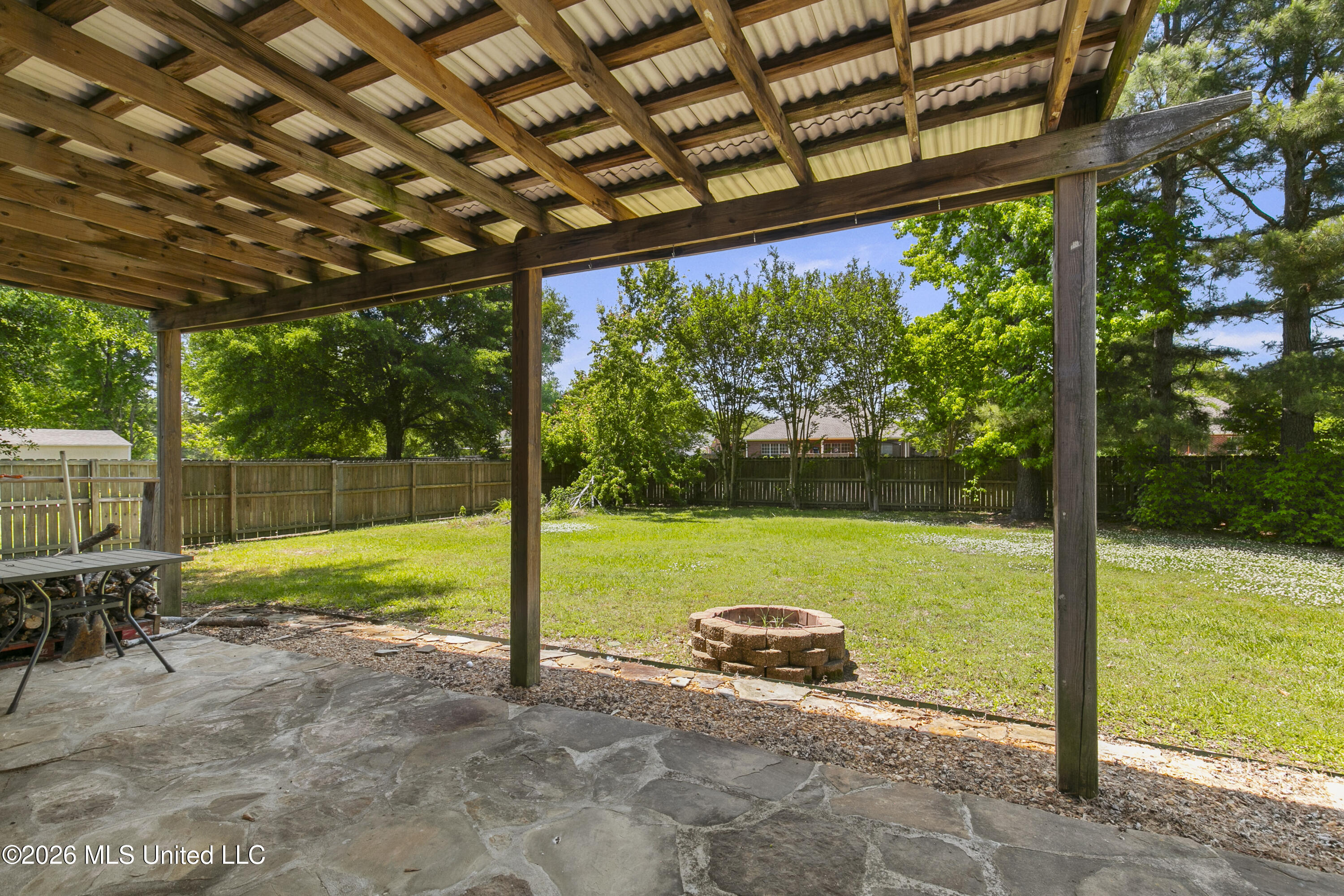 417 Madison Oaks Drive Property Photo 25
