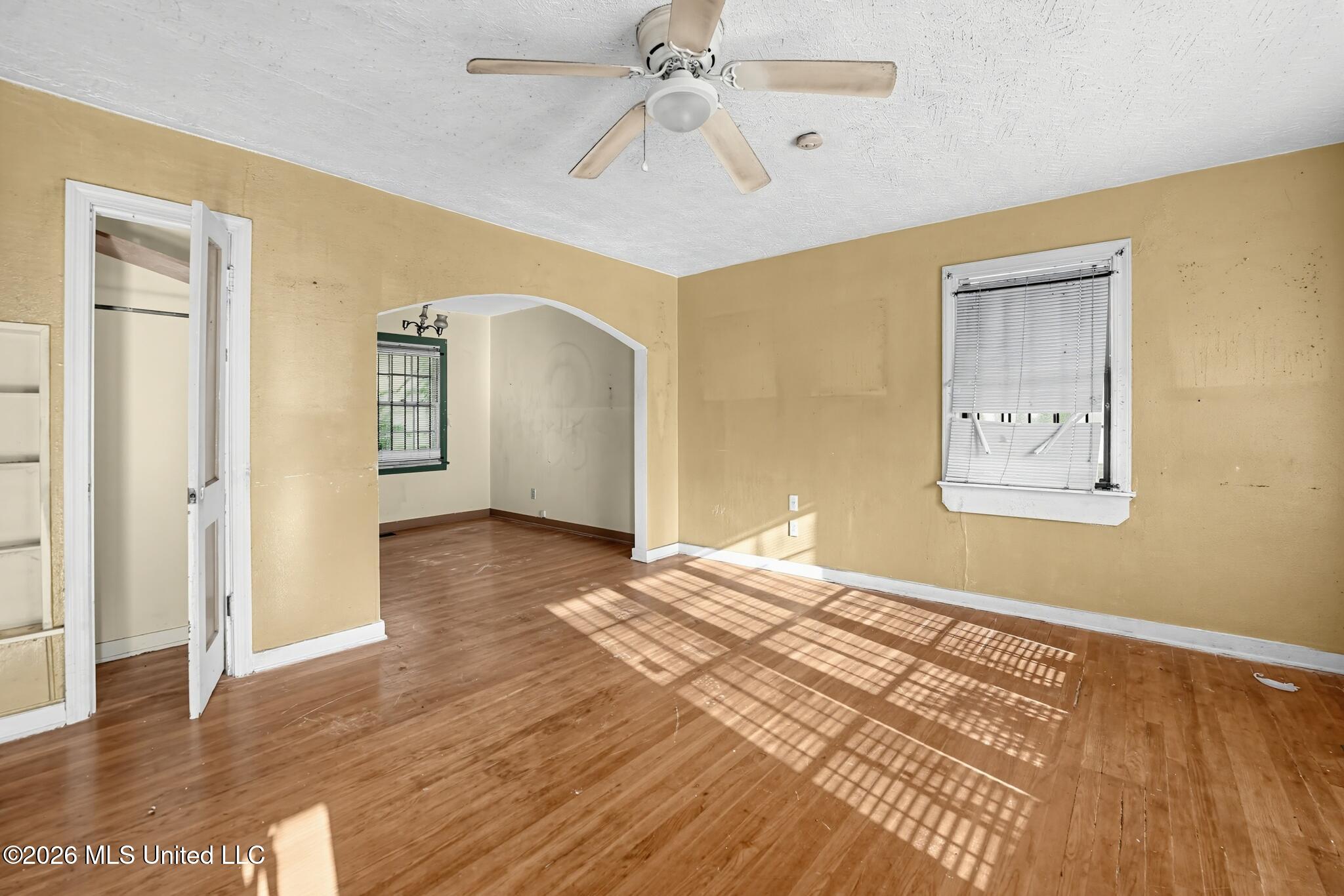 2303 Belvedere Drive Property Photo 6