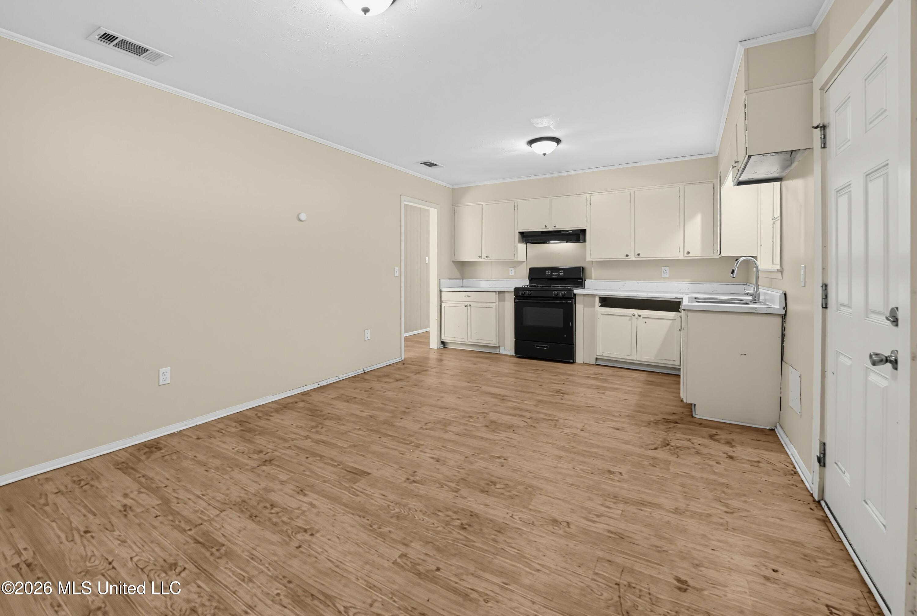 615 Rich Drive Property Photo 5