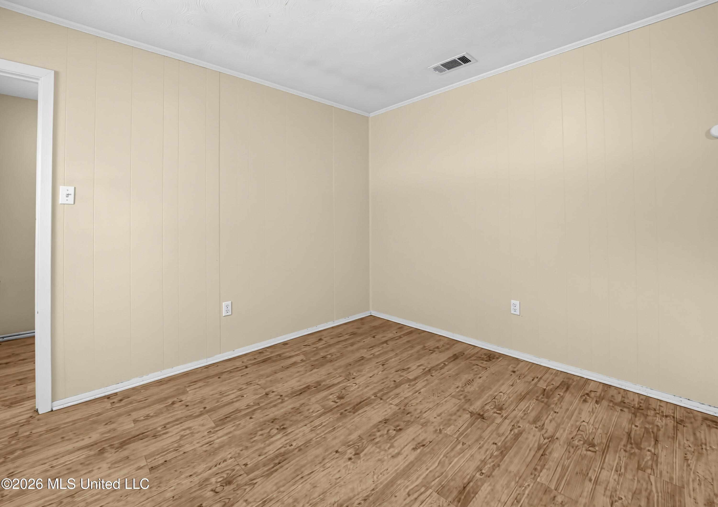 615 Rich Drive Property Photo 6