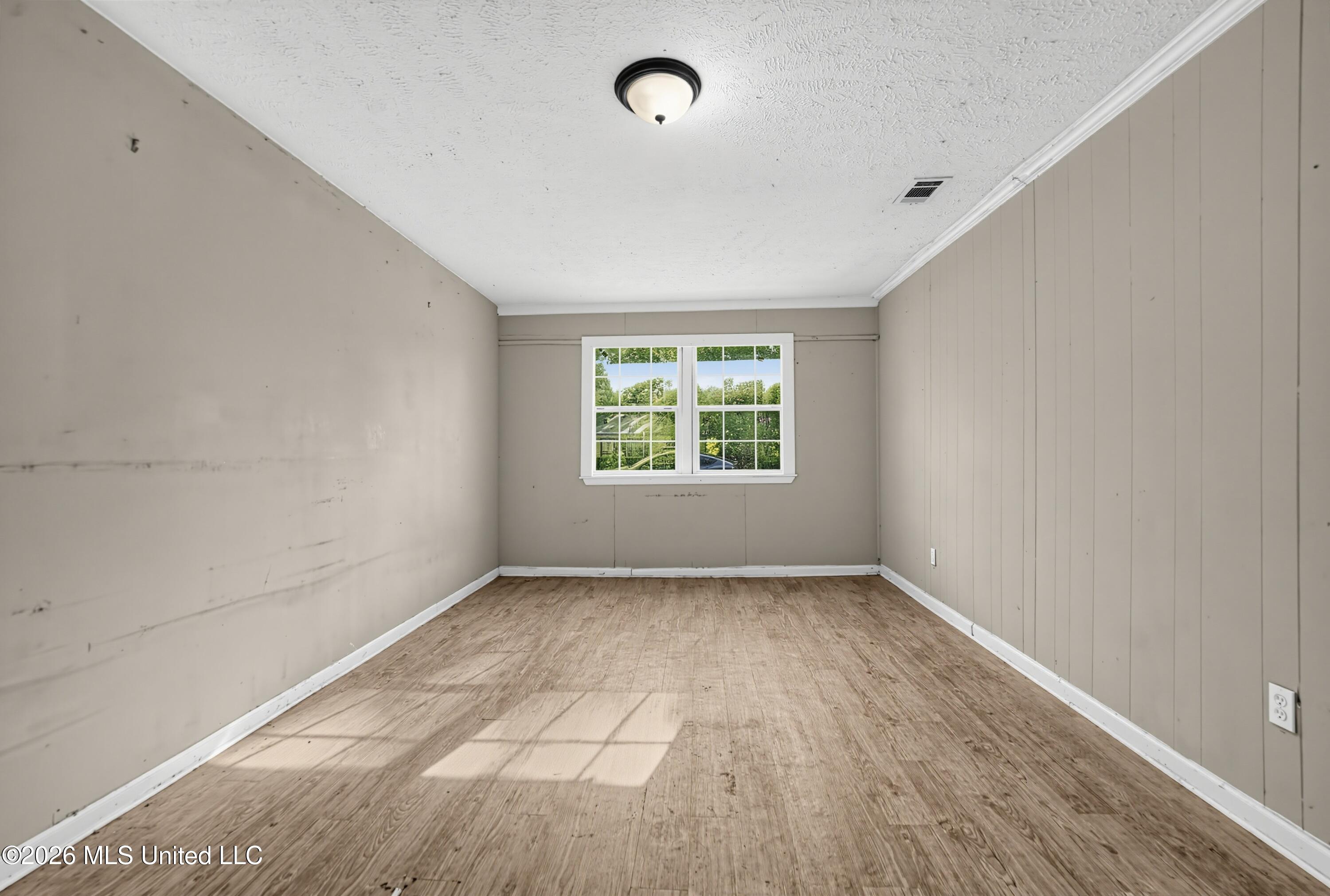 615 Rich Drive Property Photo 8