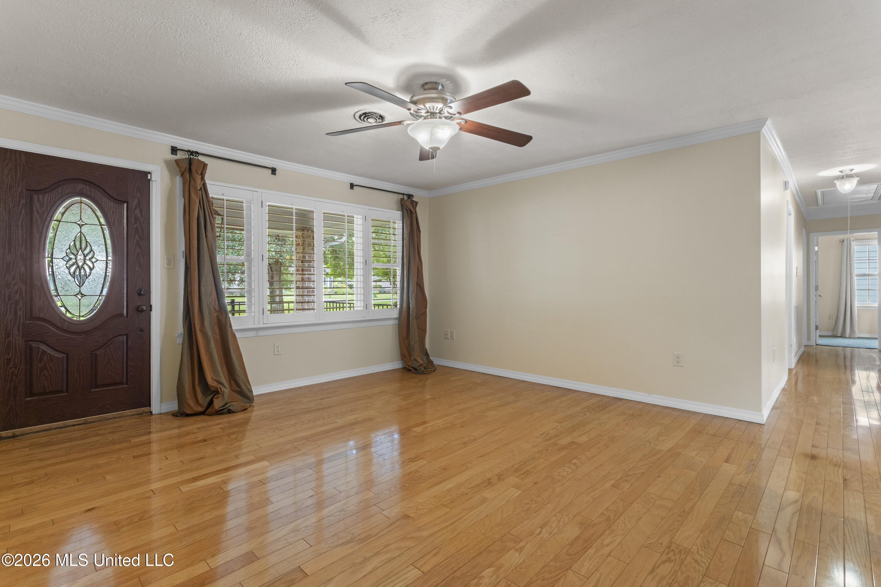 30 39th Street Property Photo 8