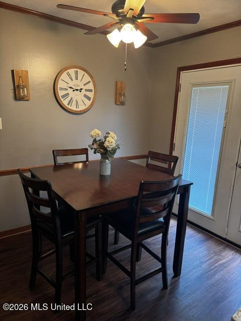 211 Avenue B Property Photo 5