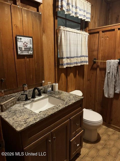 211 Avenue B Property Photo 12