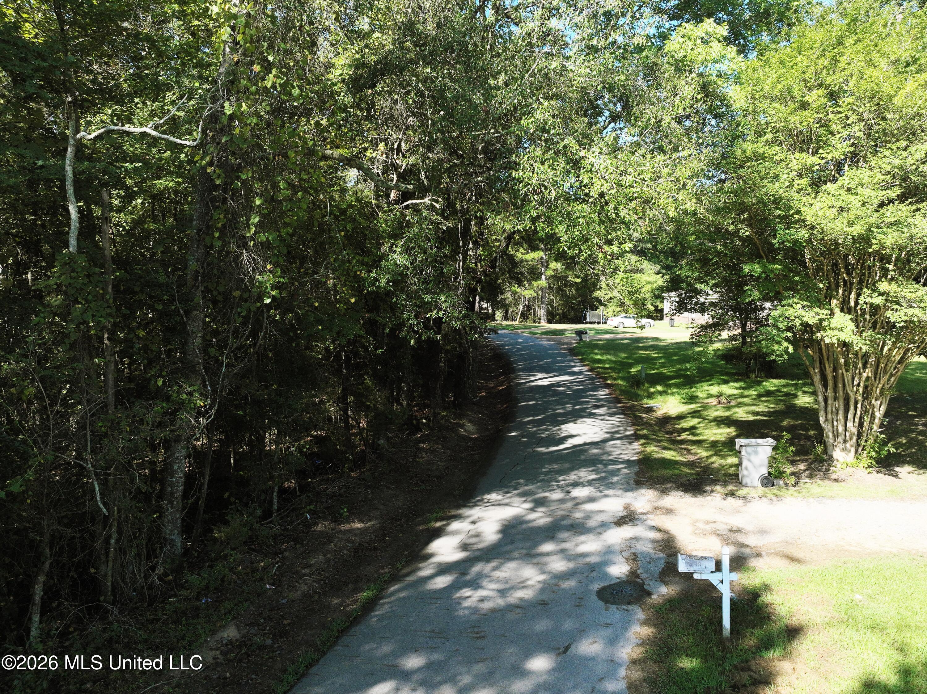 Kelly Cresent Property Photo 27