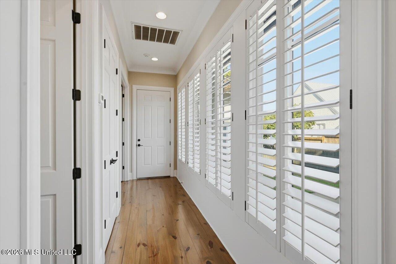 130 W Florida Boulevard Property Photo 20
