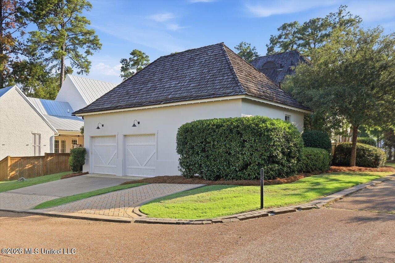 130 W Florida Boulevard Property Photo 42