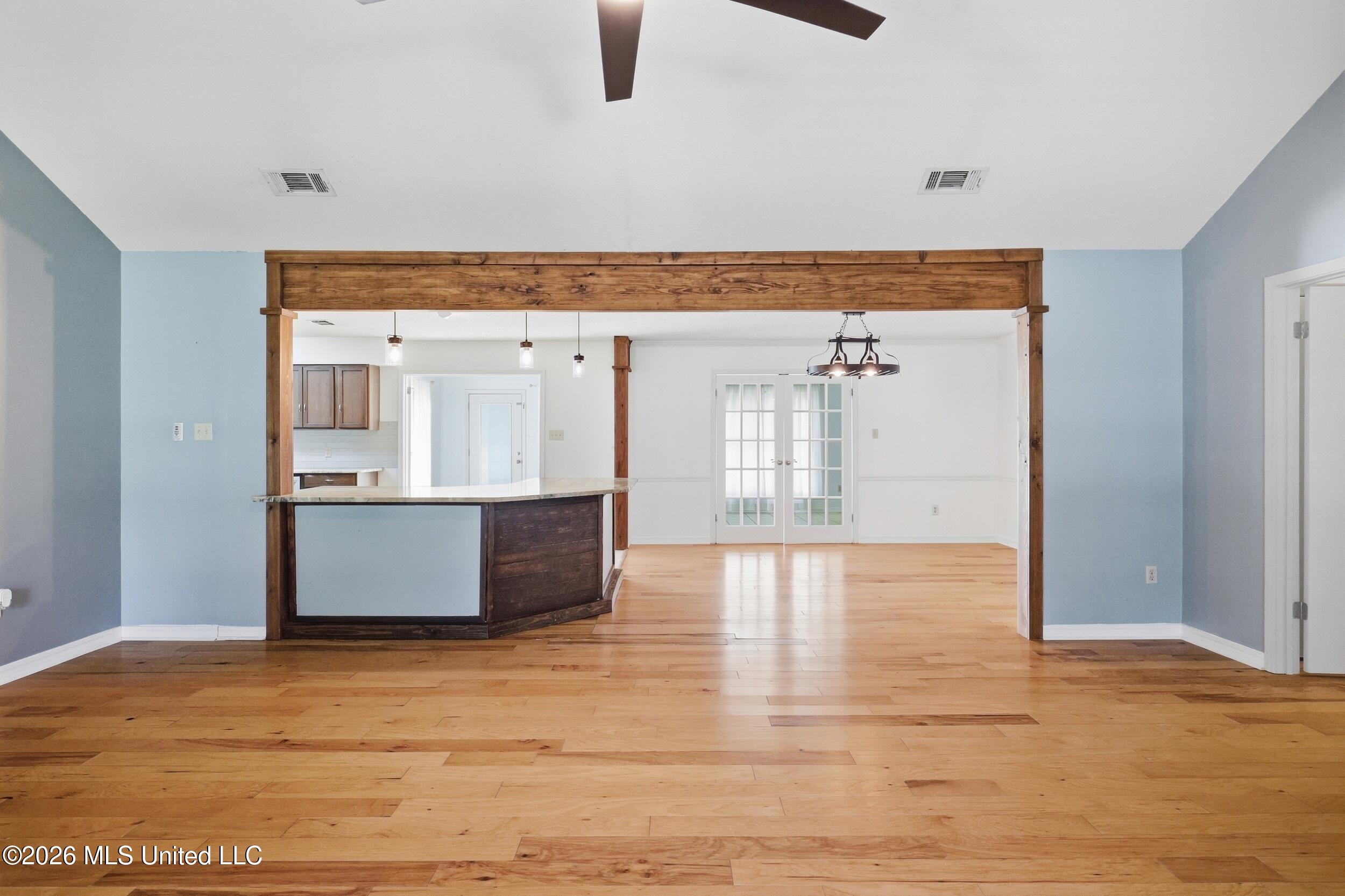 5428 Diamondhead Drive E Property Photo 14