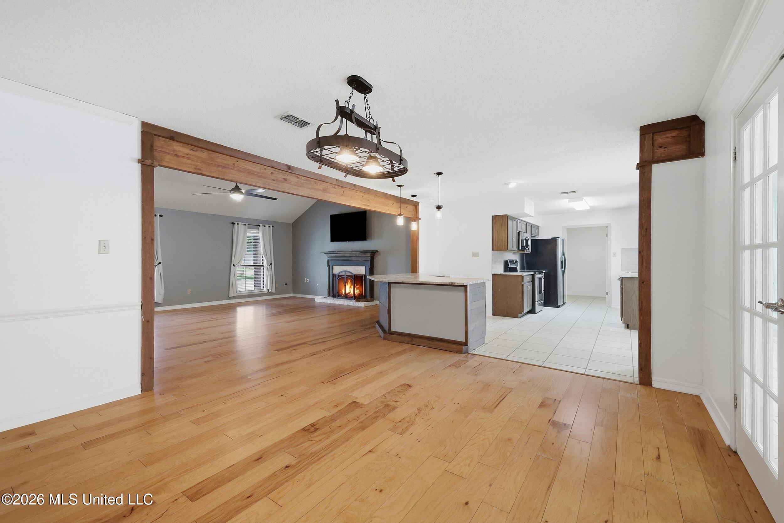 5428 Diamondhead Drive E Property Photo 16