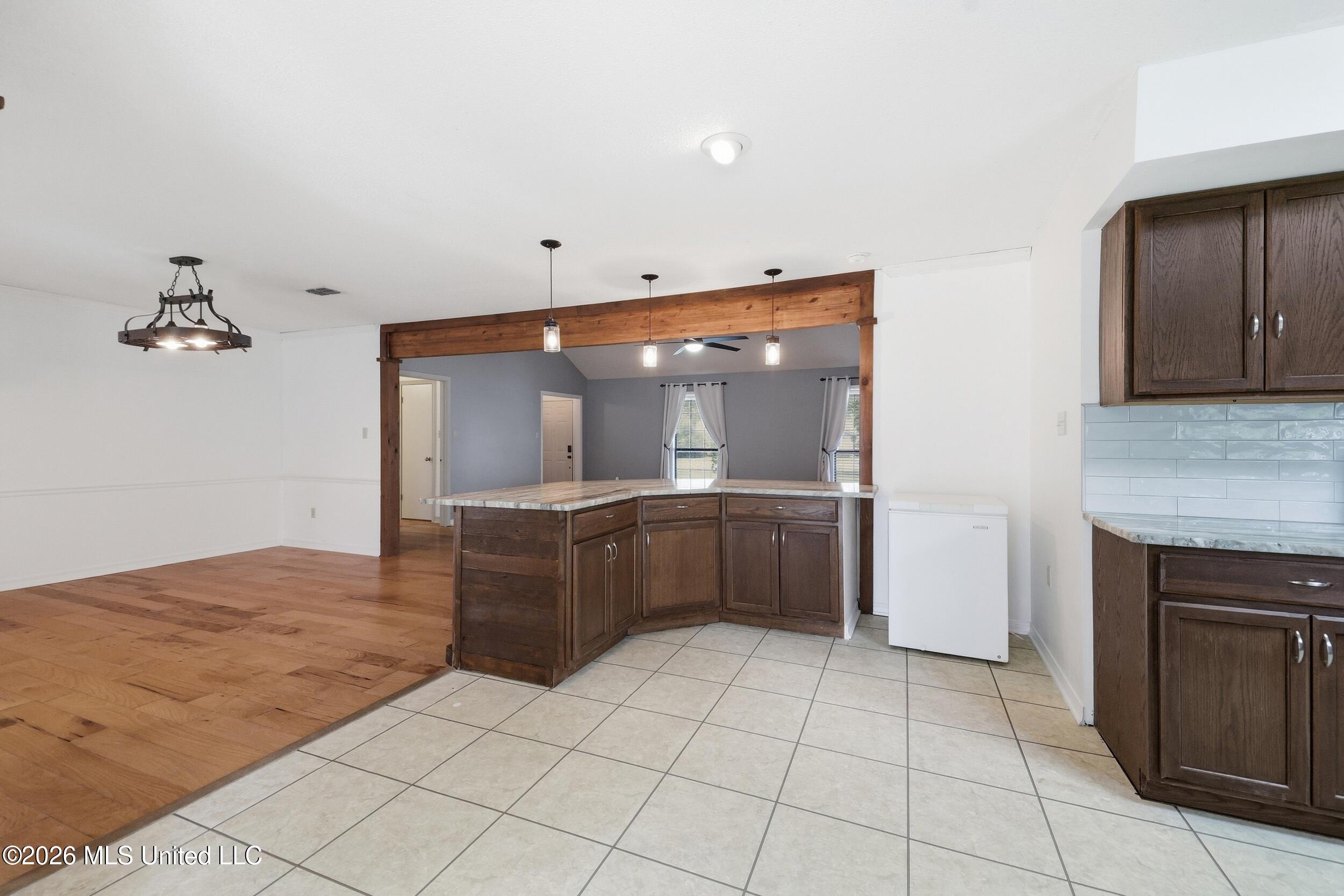 5428 Diamondhead Drive E Property Photo 20