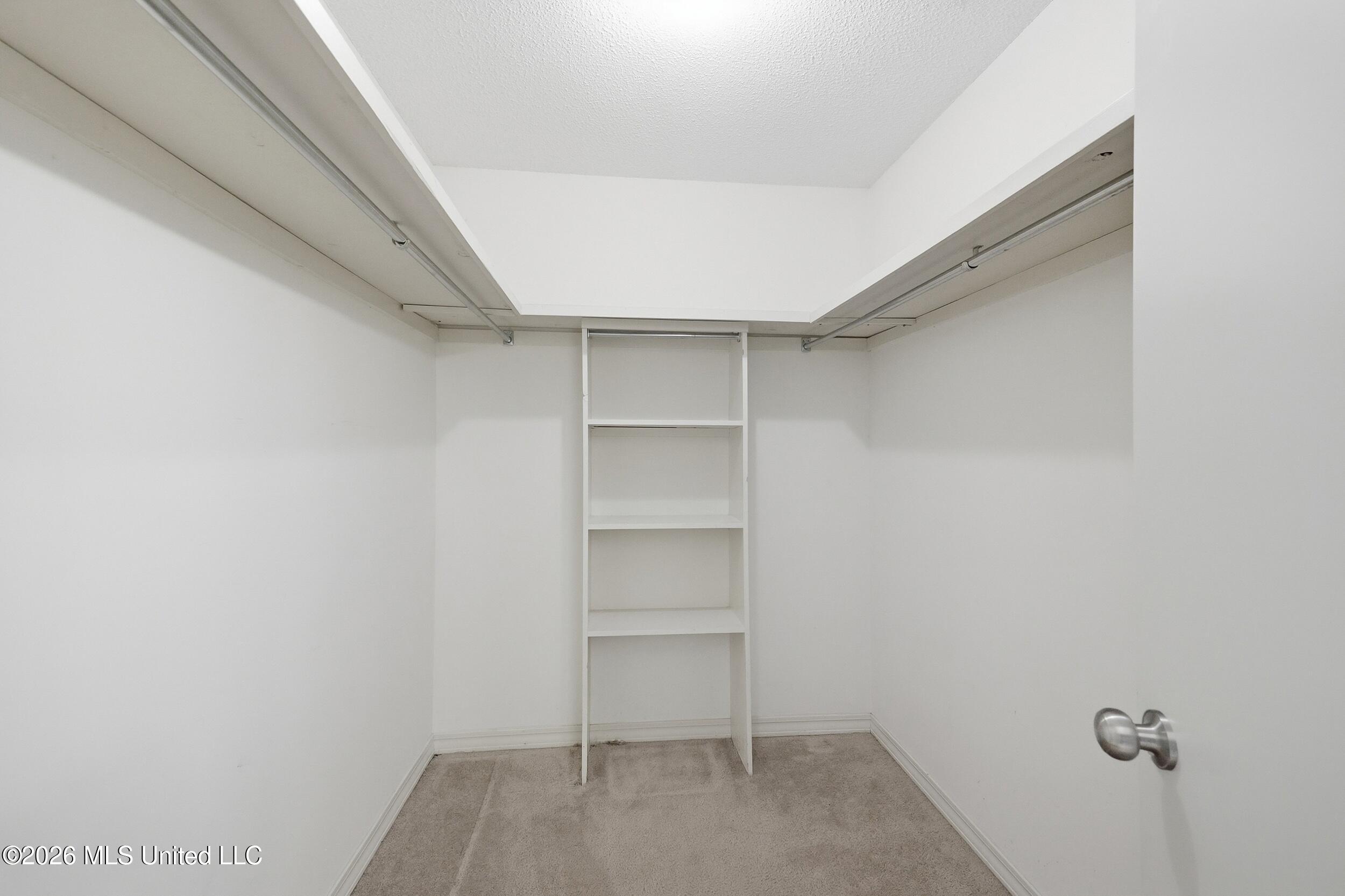 5428 Diamondhead Drive E Property Photo 27
