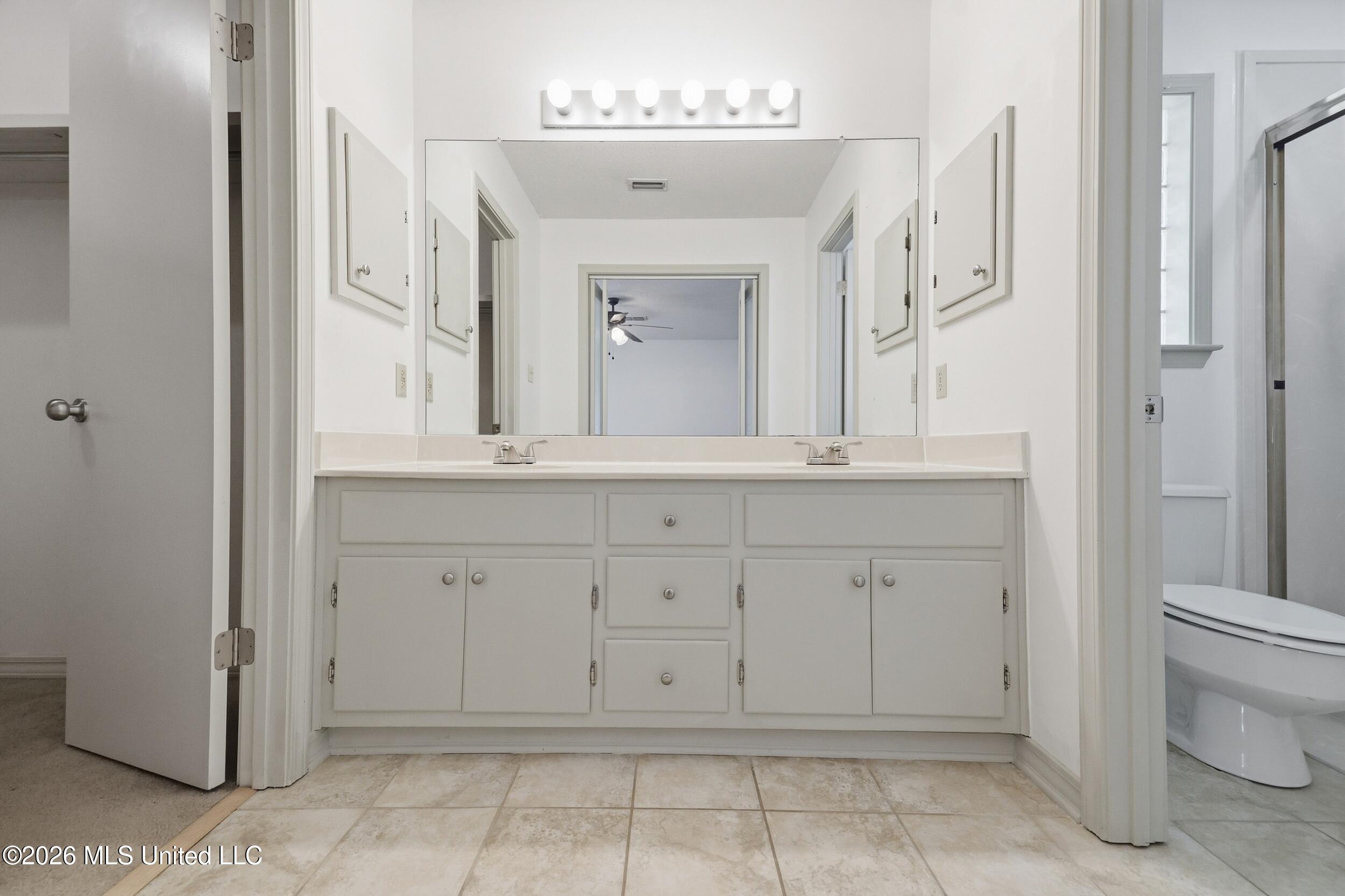 5428 Diamondhead Drive E Property Photo 28