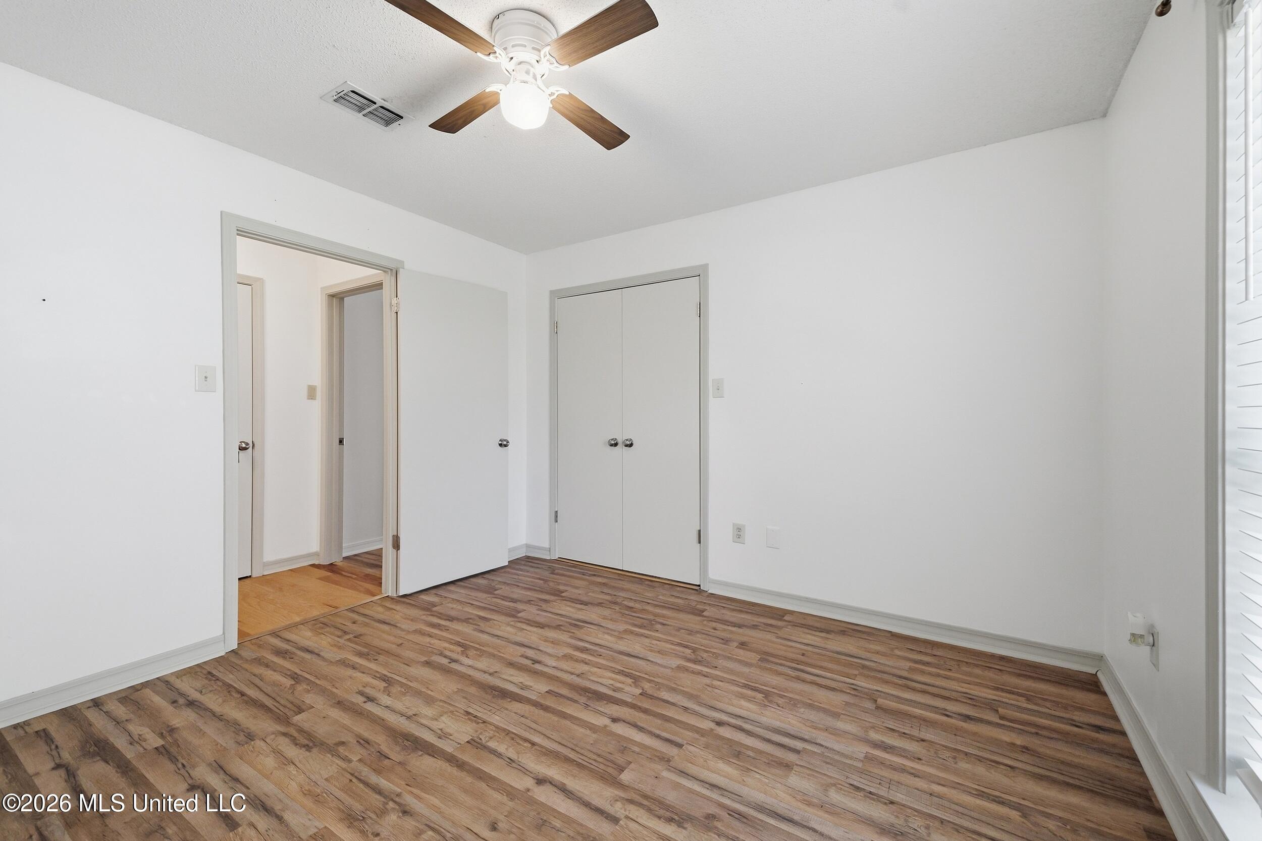 5428 Diamondhead Drive E Property Photo 35