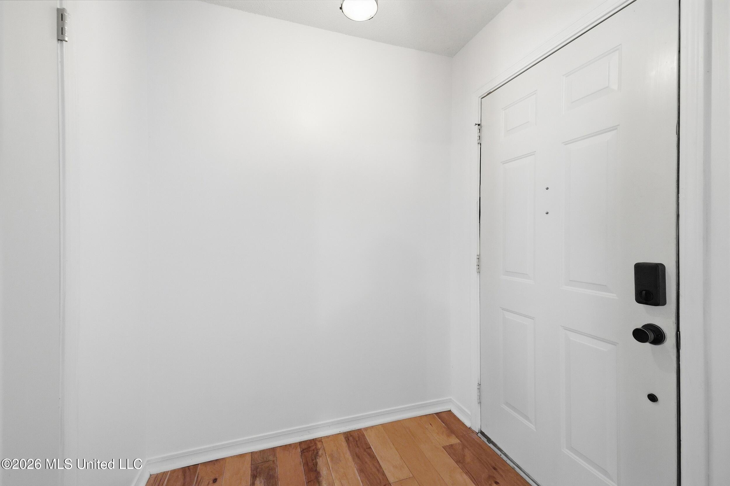 5428 Diamondhead Drive E Property Photo 39