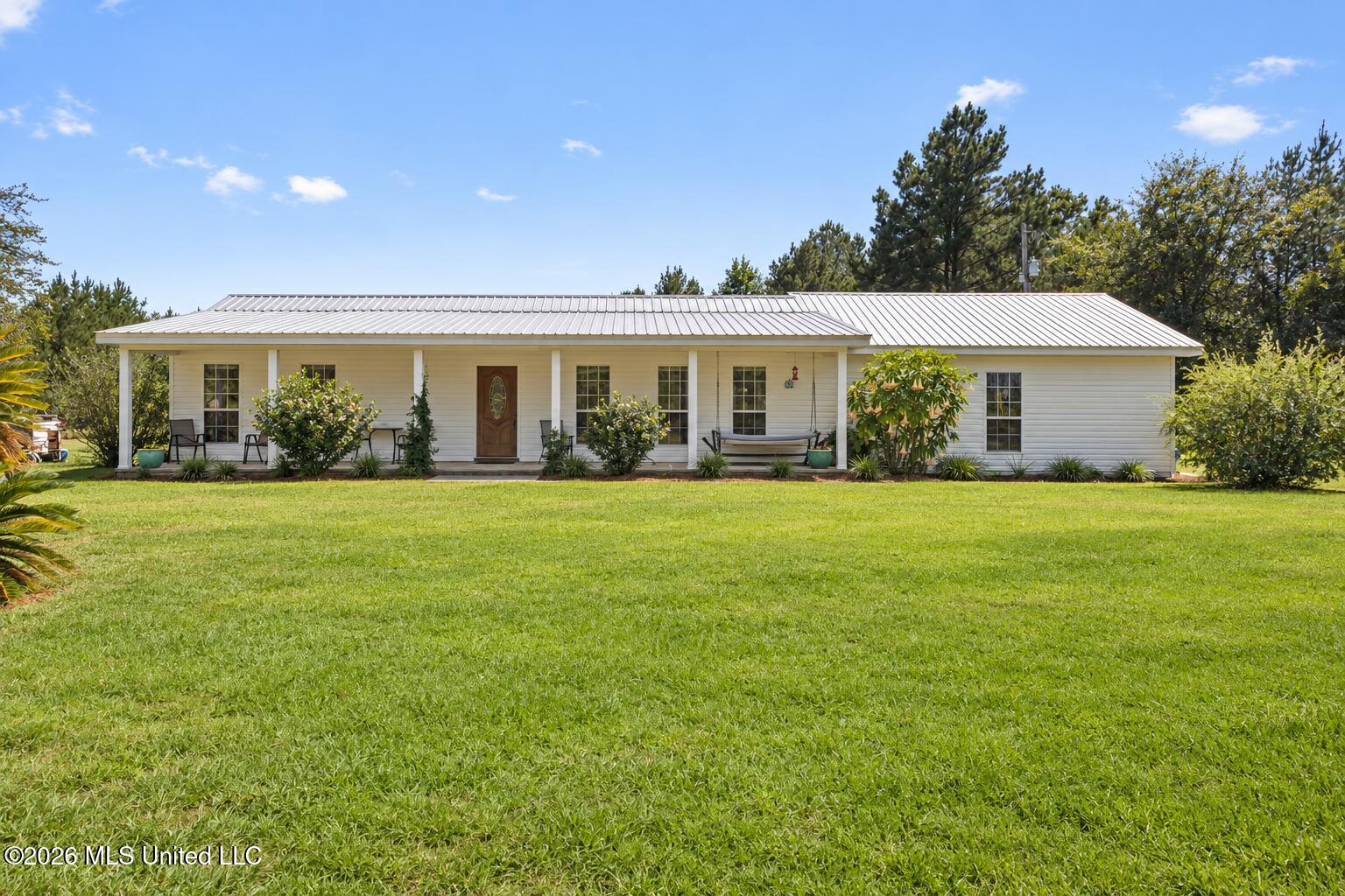 141 Wayne Lee Road Property Photo 1