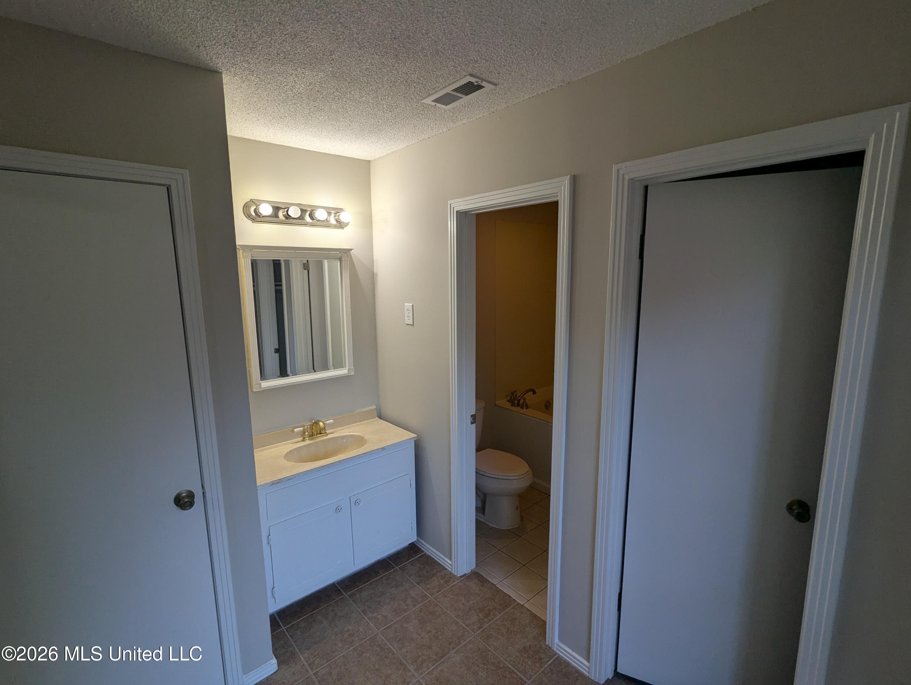 2705 Magnolia Drive Property Photo 9