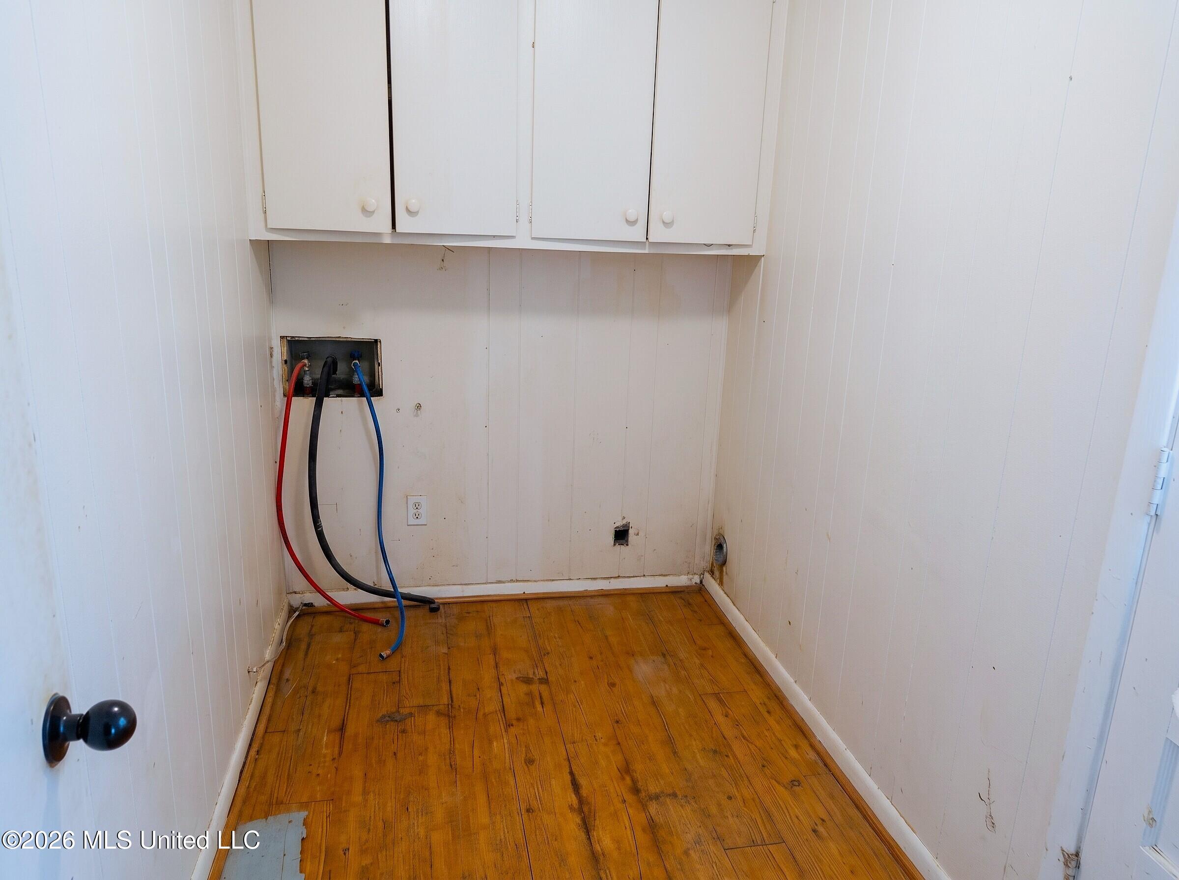 511 Kings Row Property Photo 12