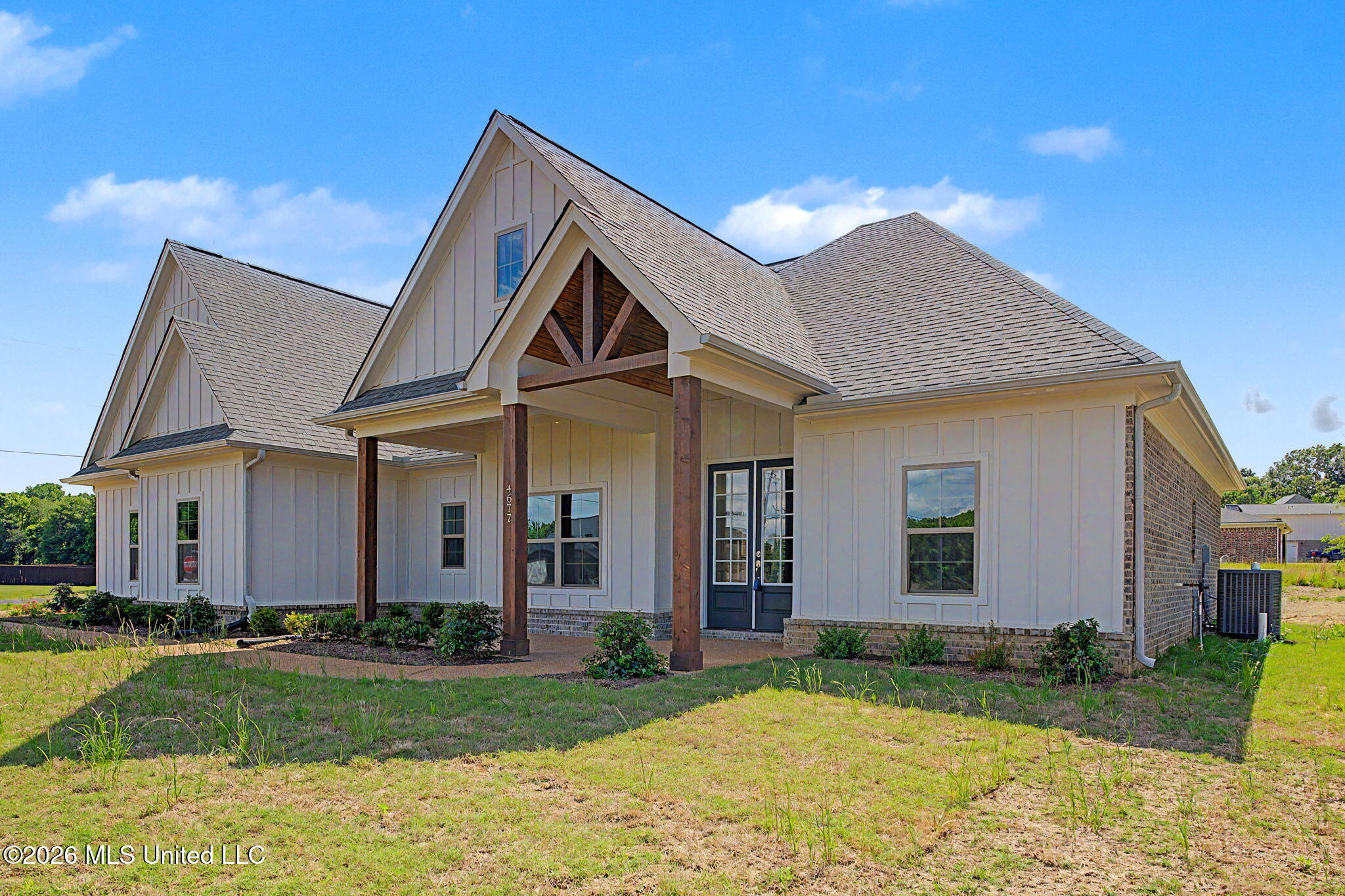4677 Taylor Trail Property Photo 2