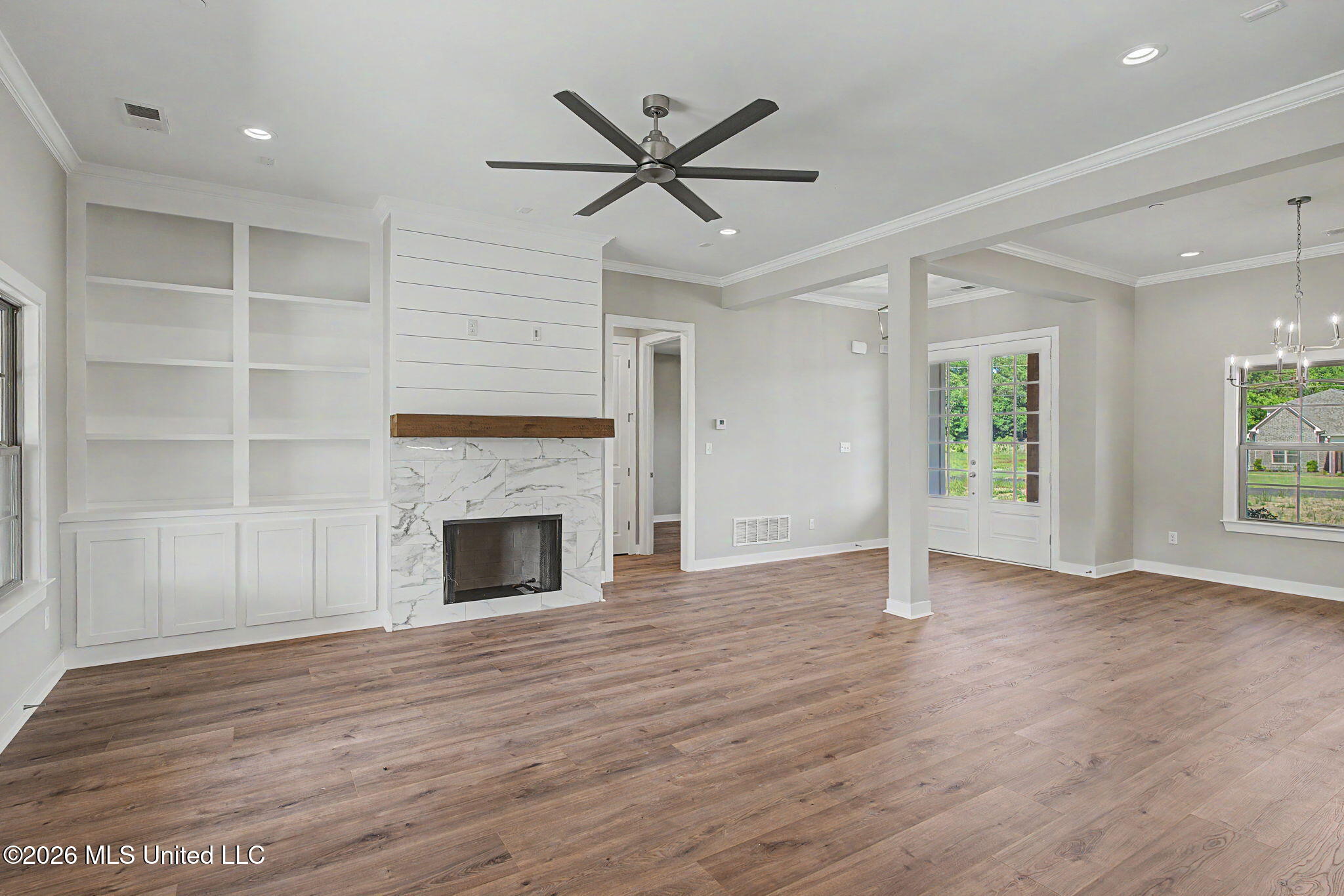 4677 Taylor Trail Property Photo 6
