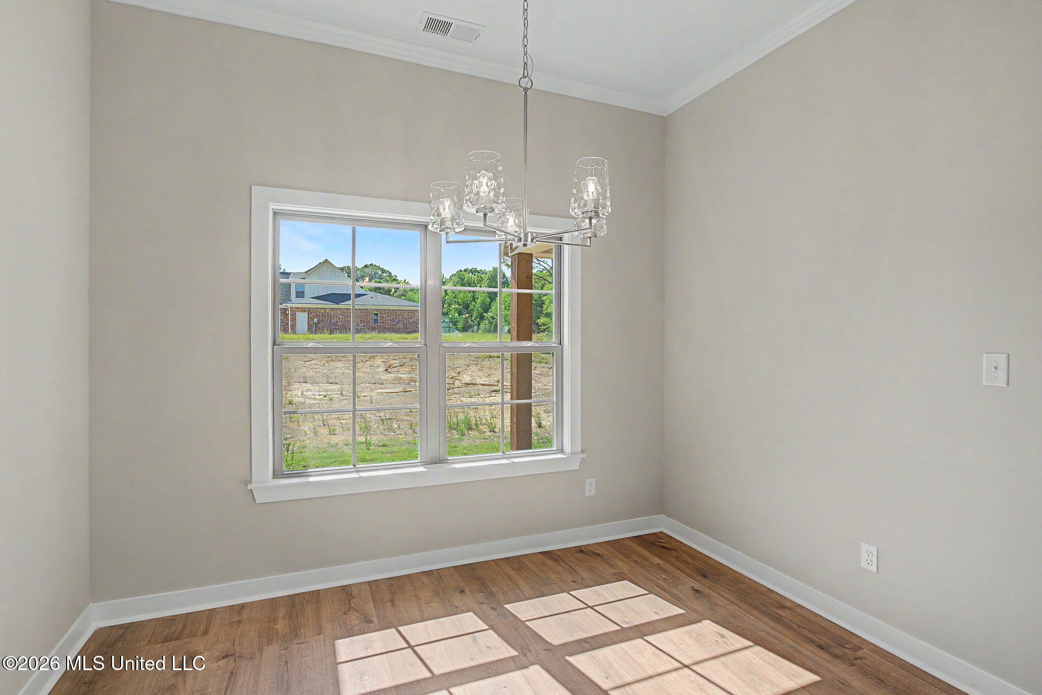 4677 Taylor Trail Property Photo 11