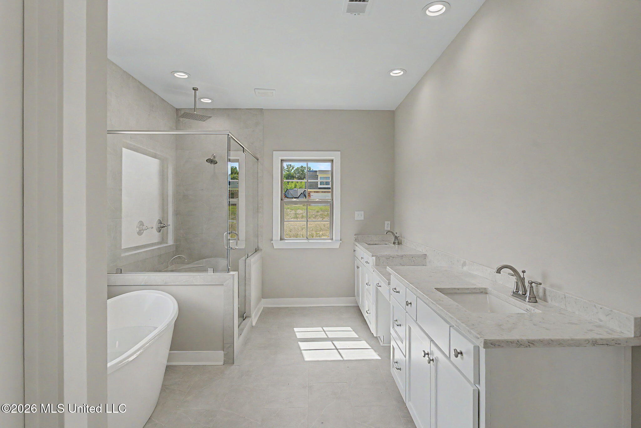 4677 Taylor Trail Property Photo 14