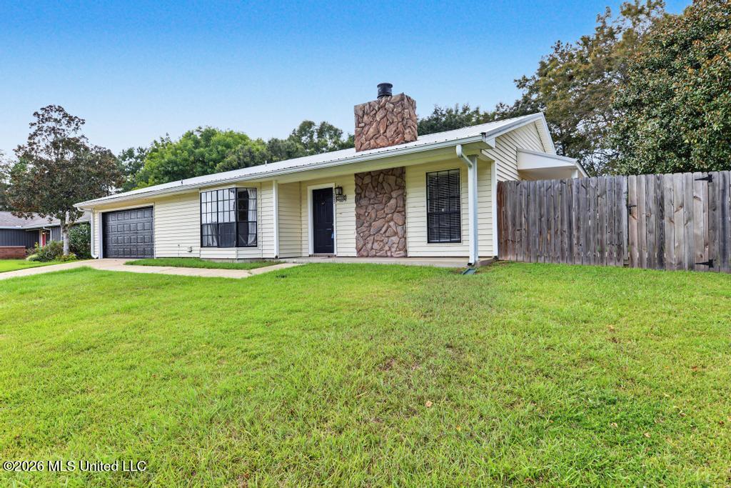 1337 Diller Road Property Photo 2